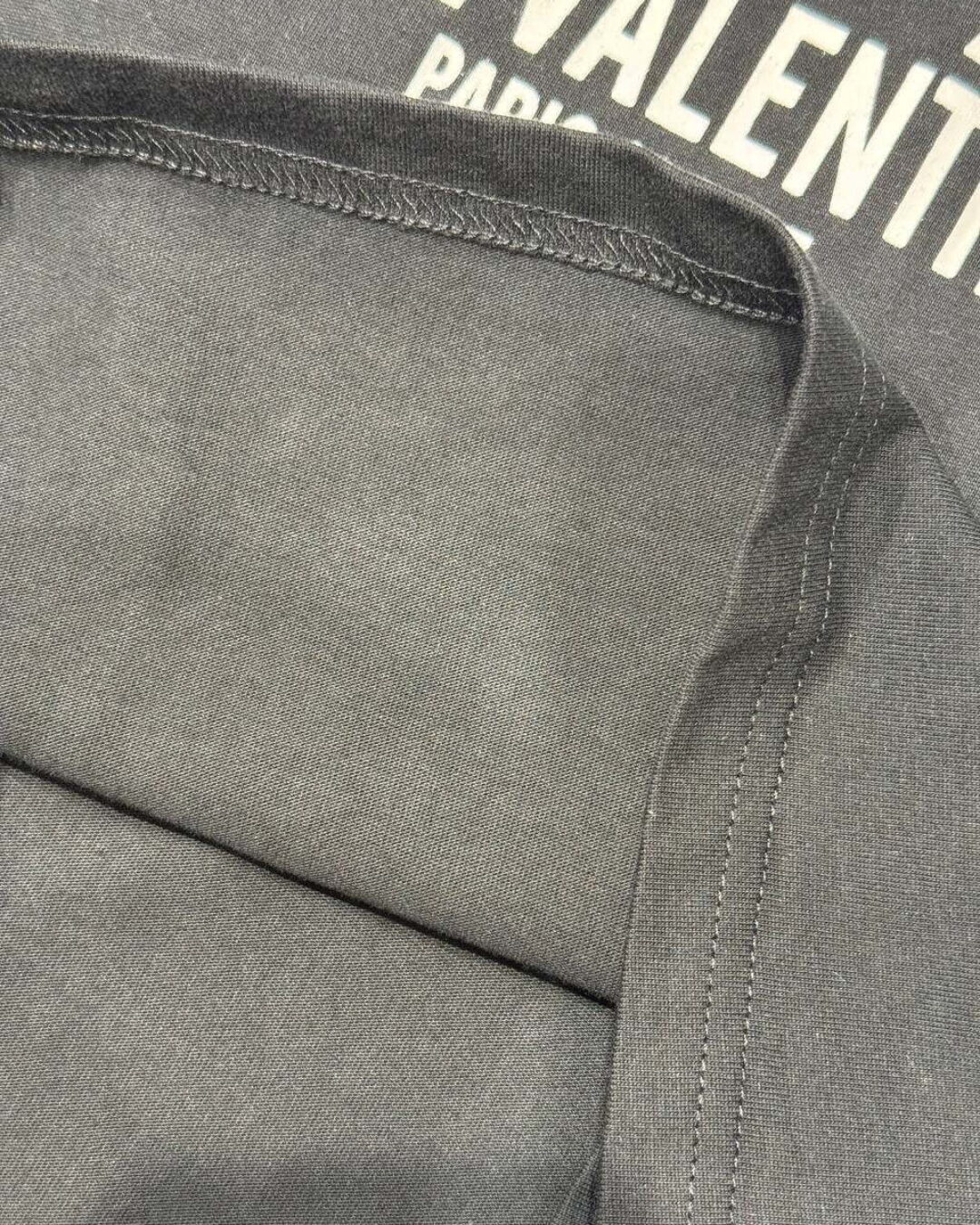 Футболка Valentino — изображение 7