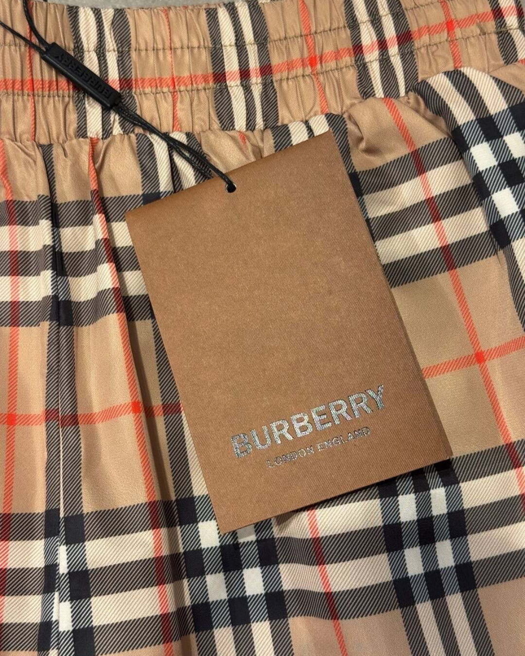 Шорты Burberry — изображение 7