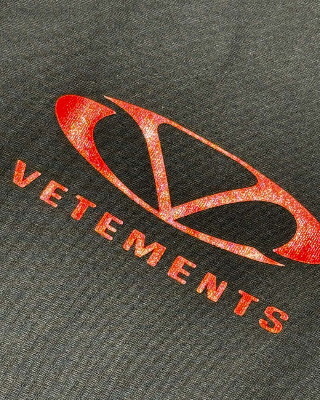 Футболка Vetements Cherry — изображение 6