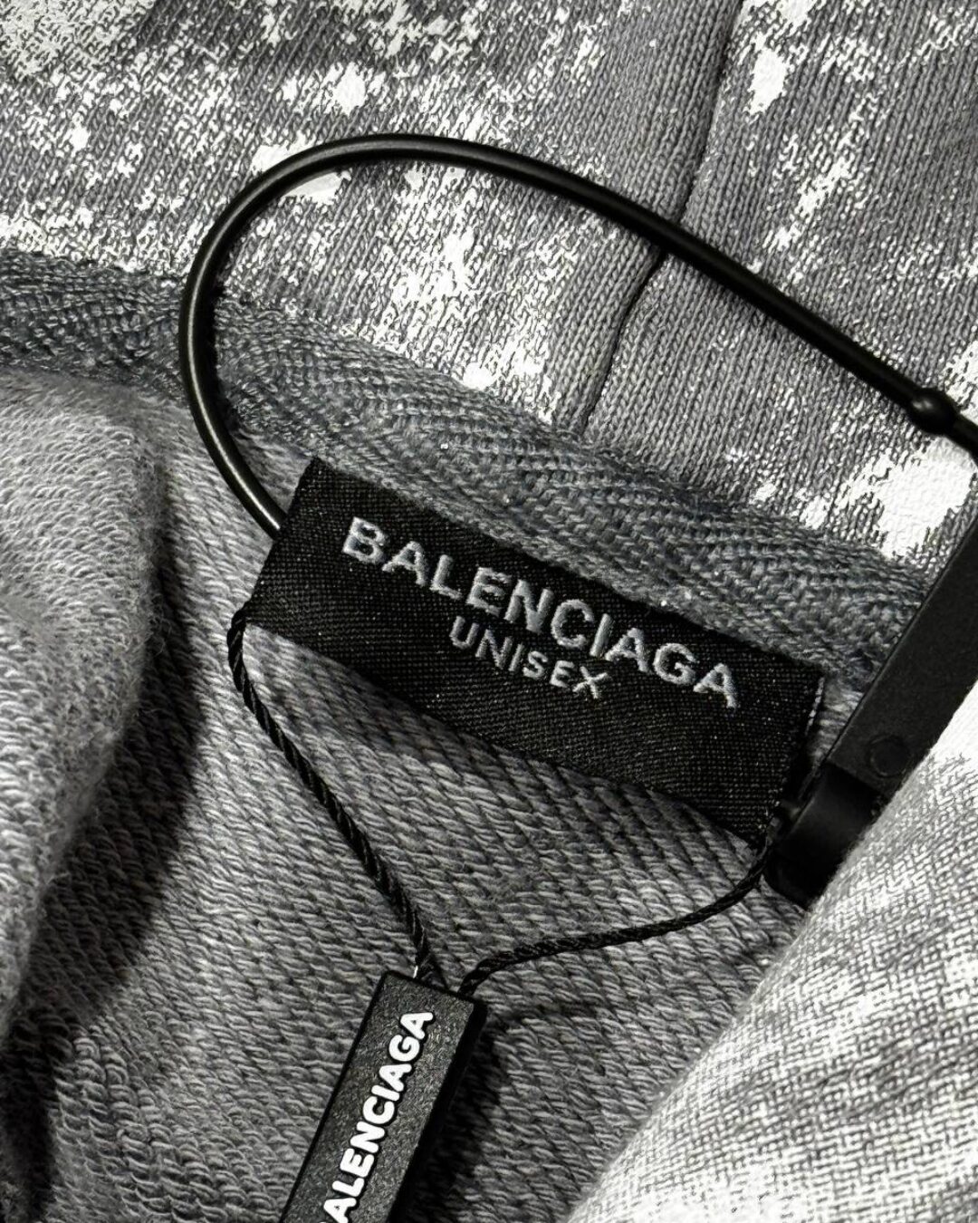 Худи Balenciaga — изображение 9