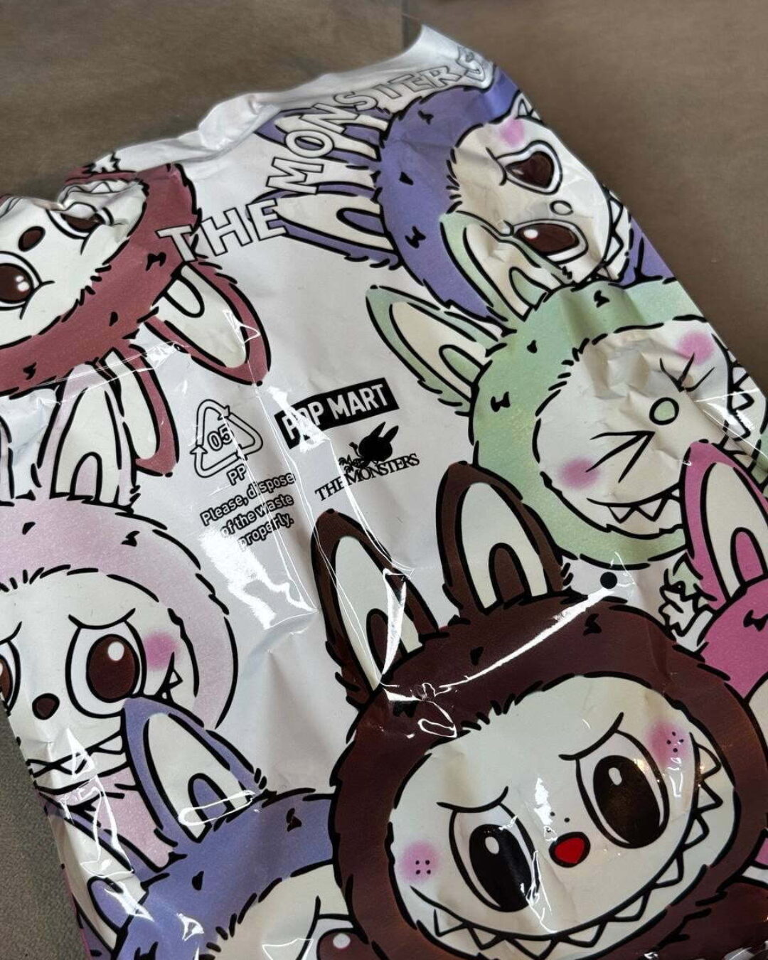 Брелок Labubu — изображение 7