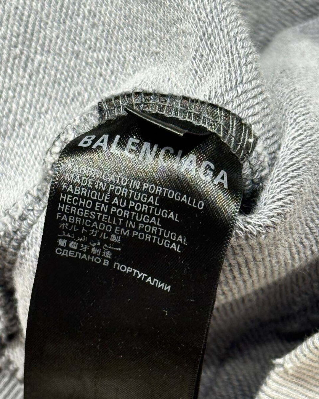 Худи Balenciaga — изображение 9