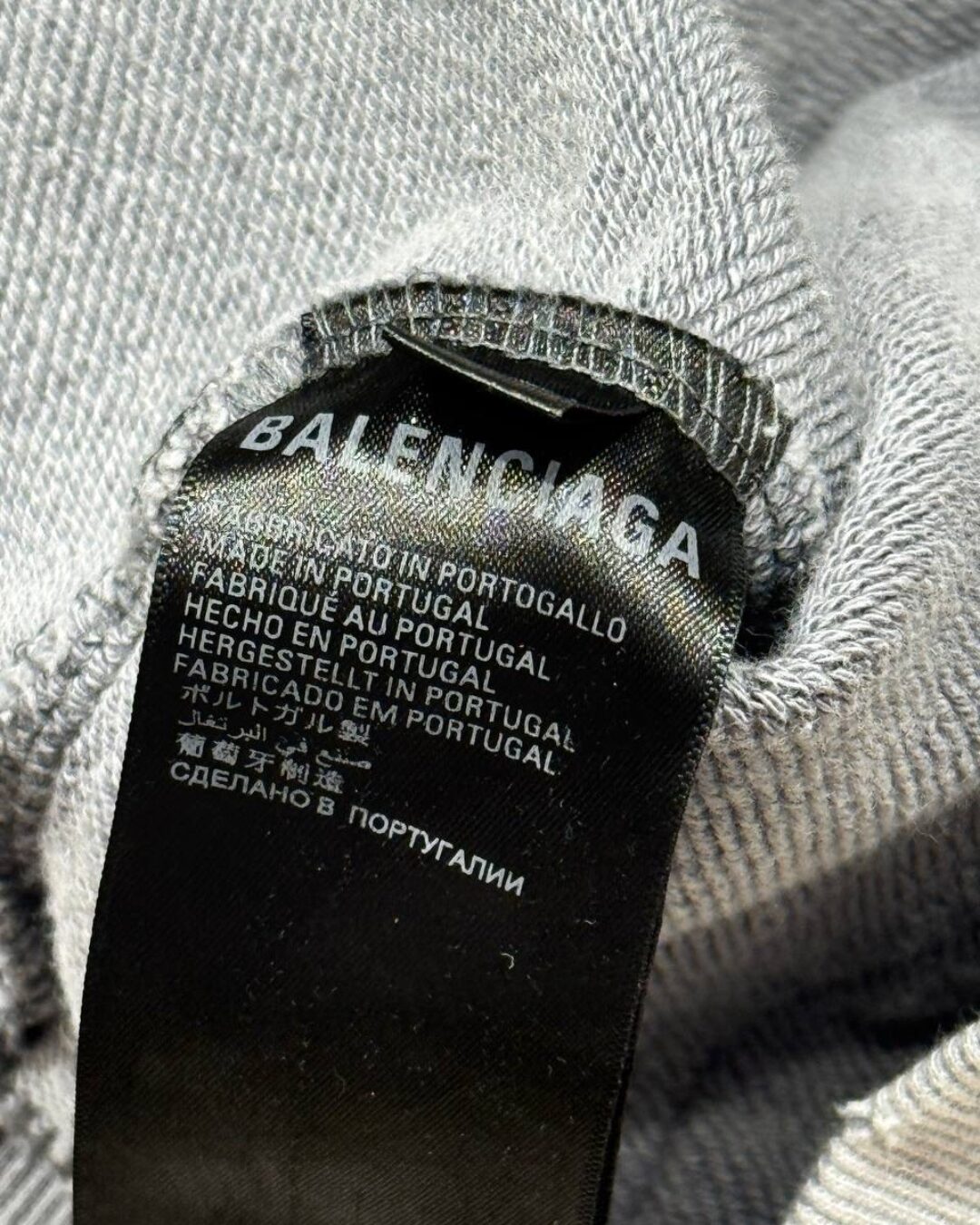 Худи Balenciaga — изображение 10