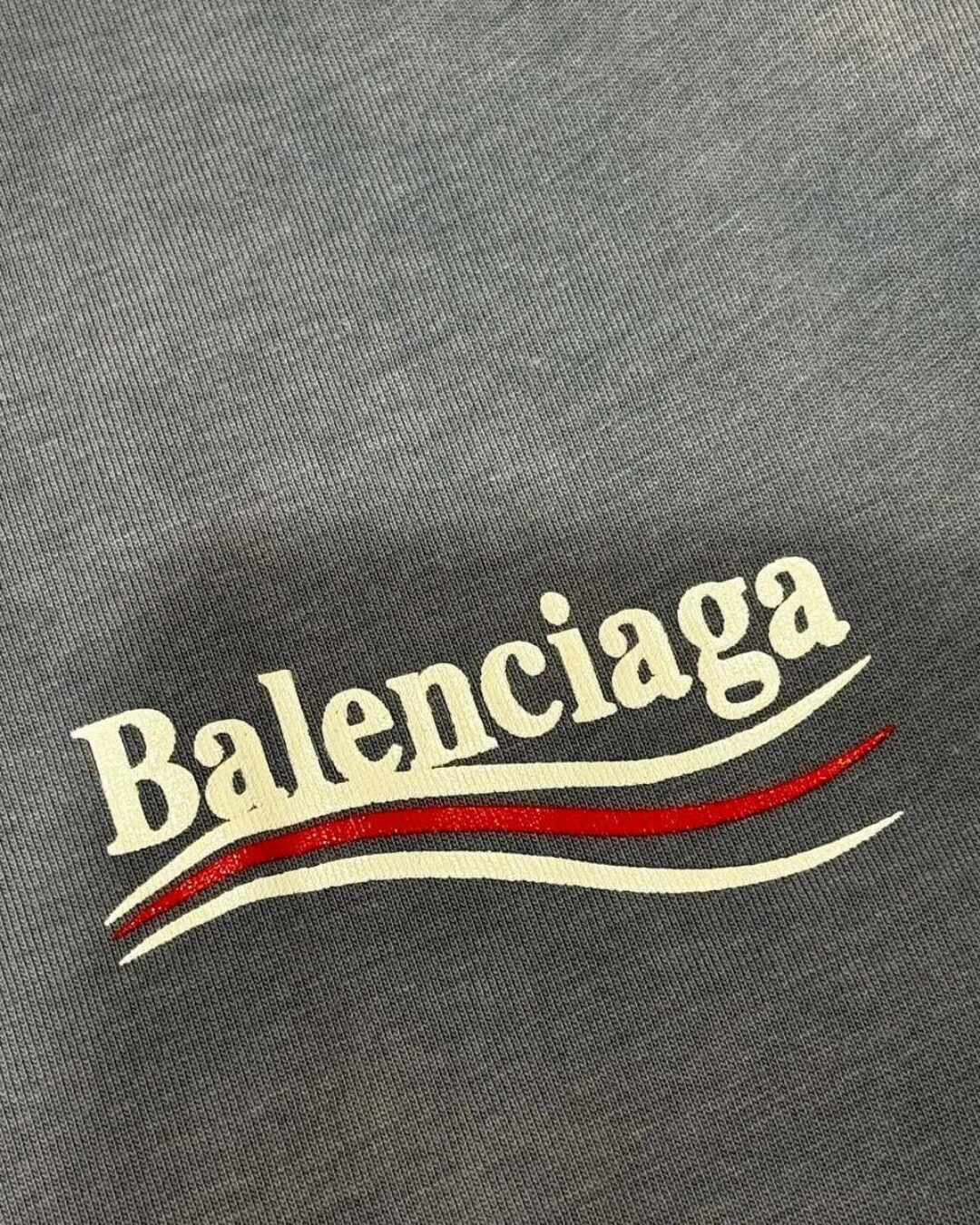 Футболка Balenciaga — изображение 4