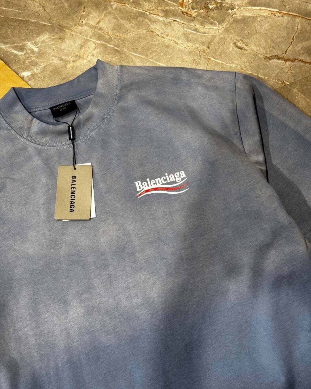 Футболка Balenciaga — изображение 3