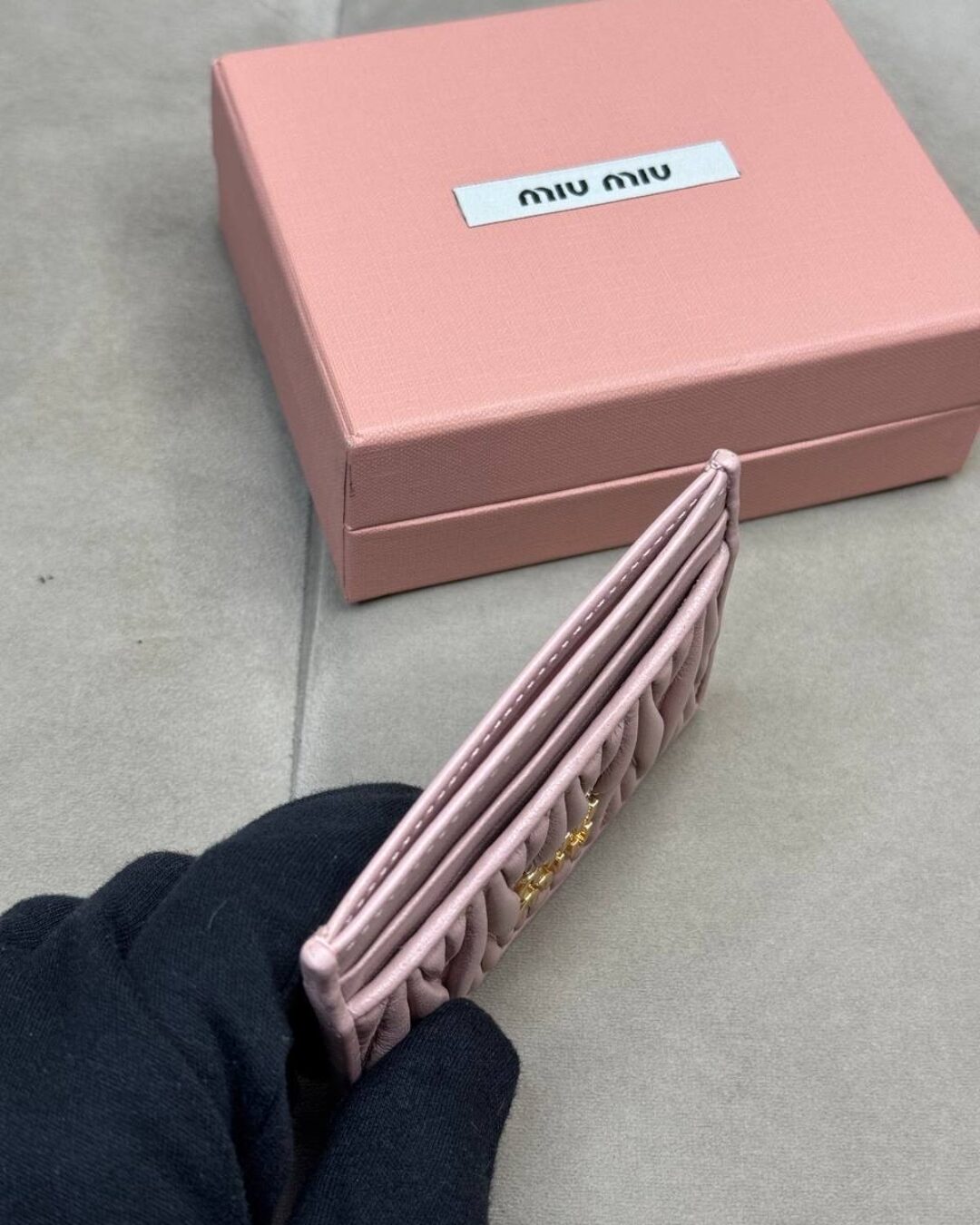 Картхолдер Miu Miu — изображение 9