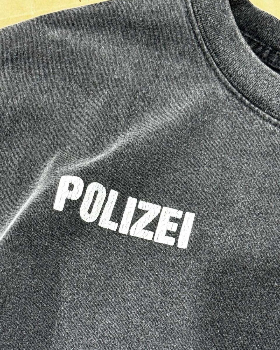 Футболка Vetements Polizei — изображение 3