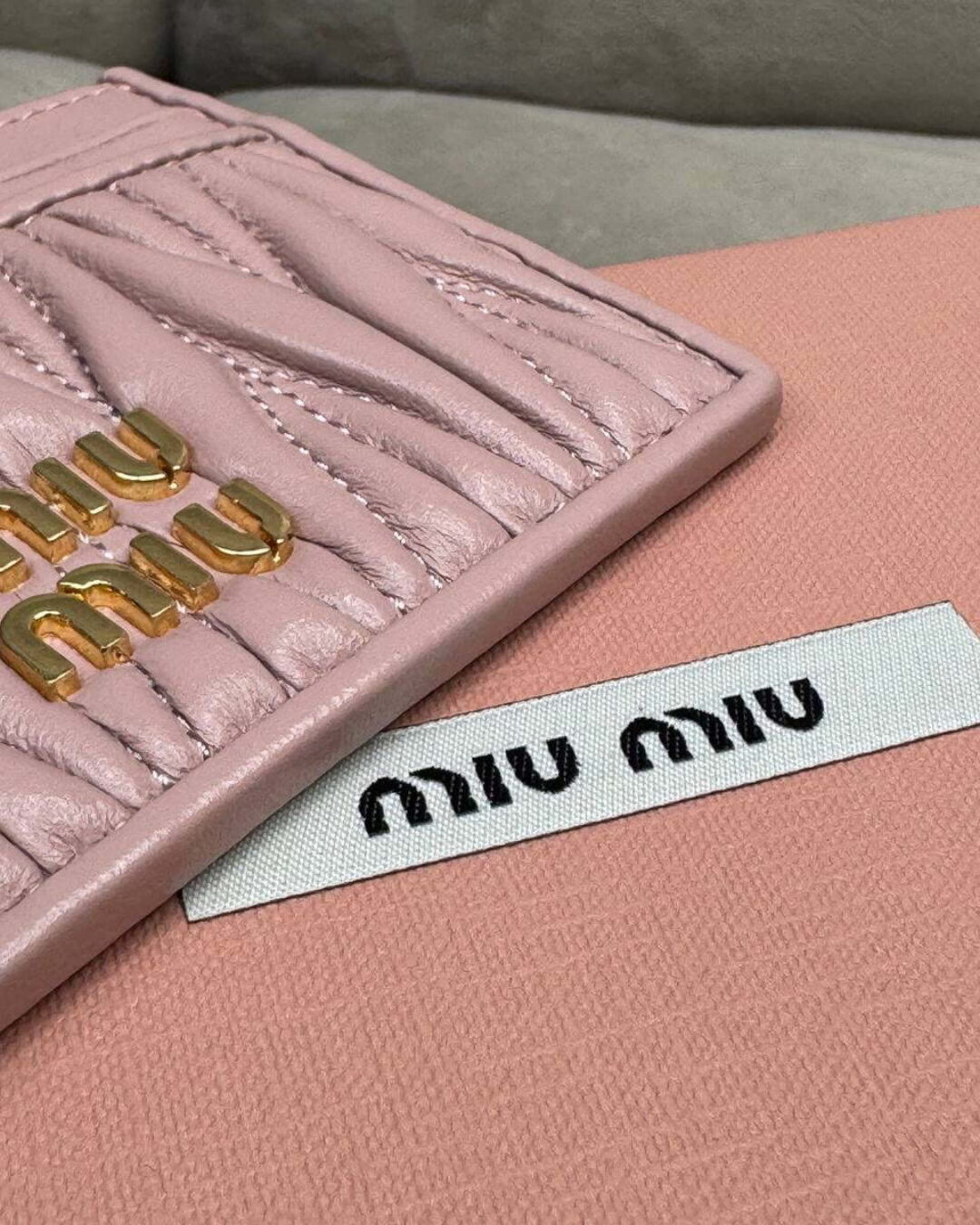 Картхолдер Miu Miu — изображение 8