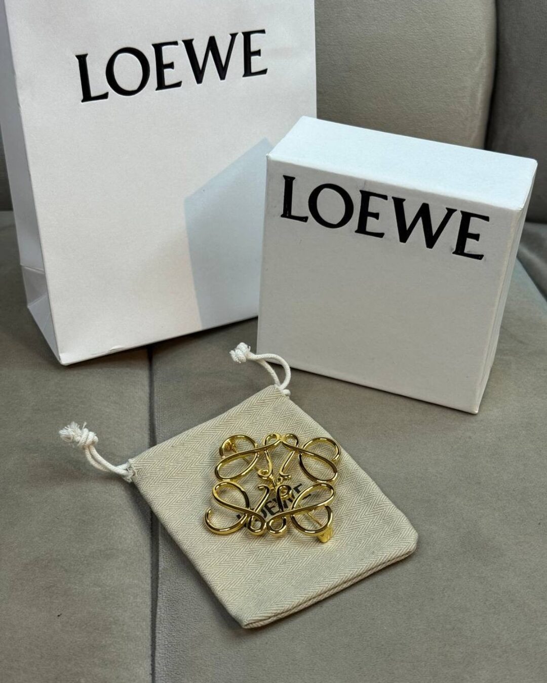 Брошь Loewe — изображение 7