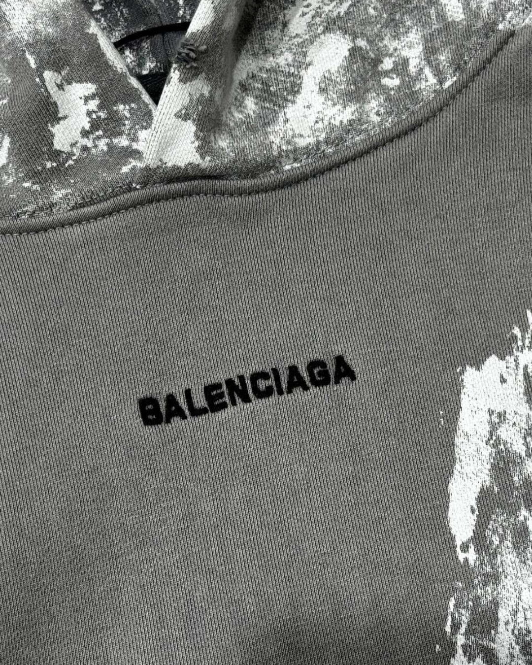 Худи Balenciaga — изображение 5