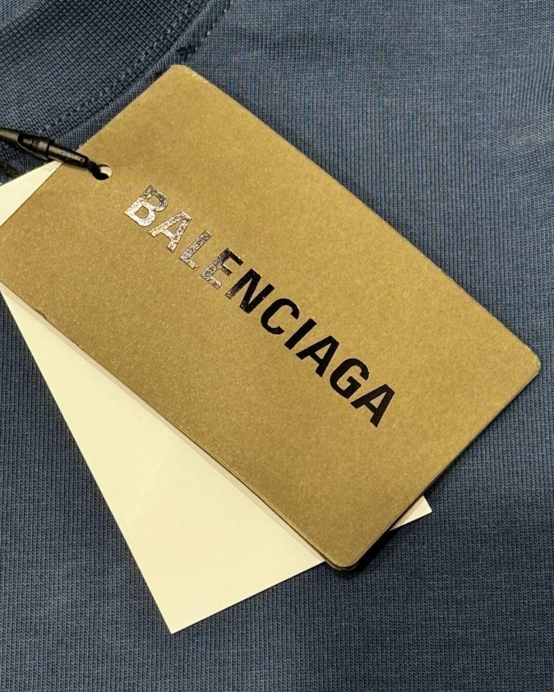 Футболка Balenciaga — изображение 6