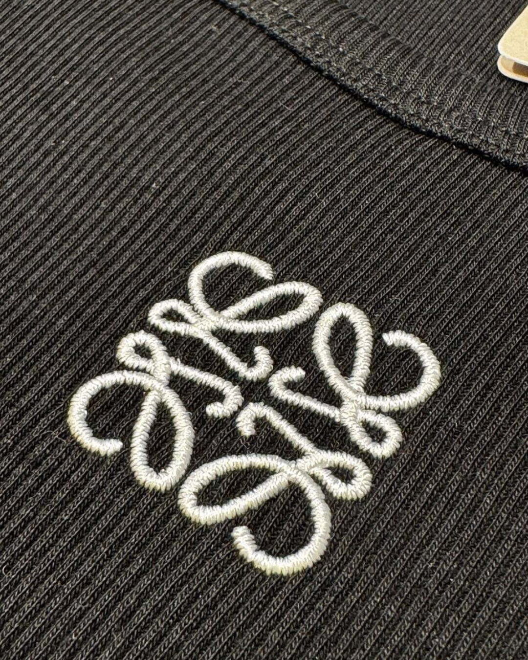 Майка Loewe — изображение 10