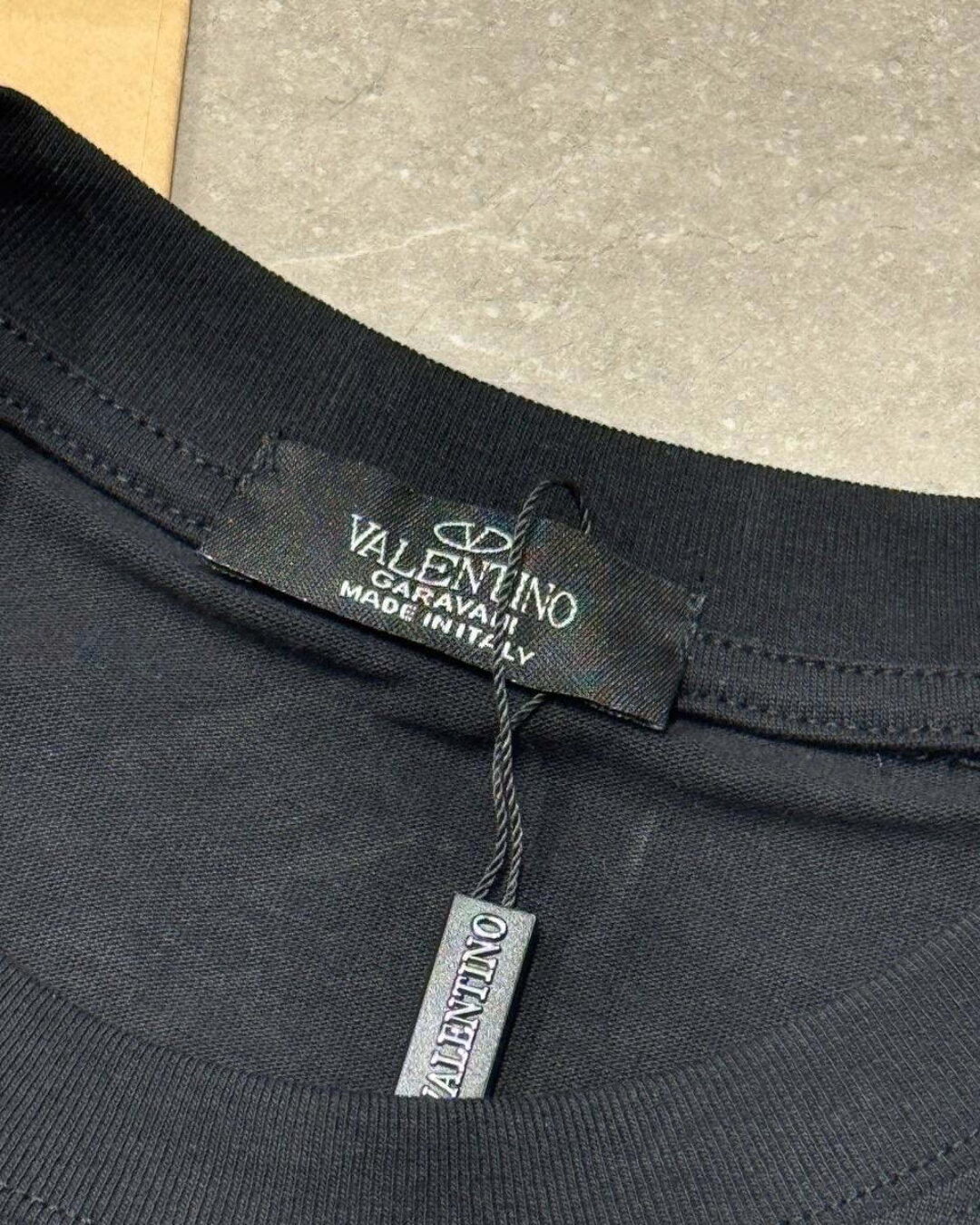 Футболка Valentino — изображение 3