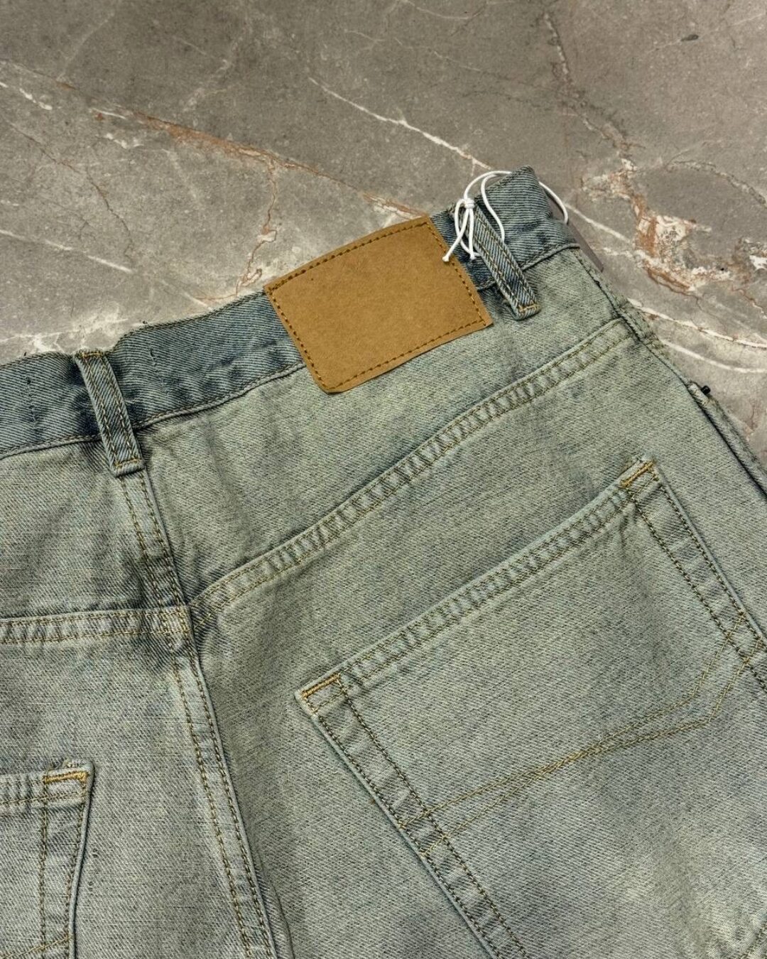 Джинсы Balenciaga — изображение 8