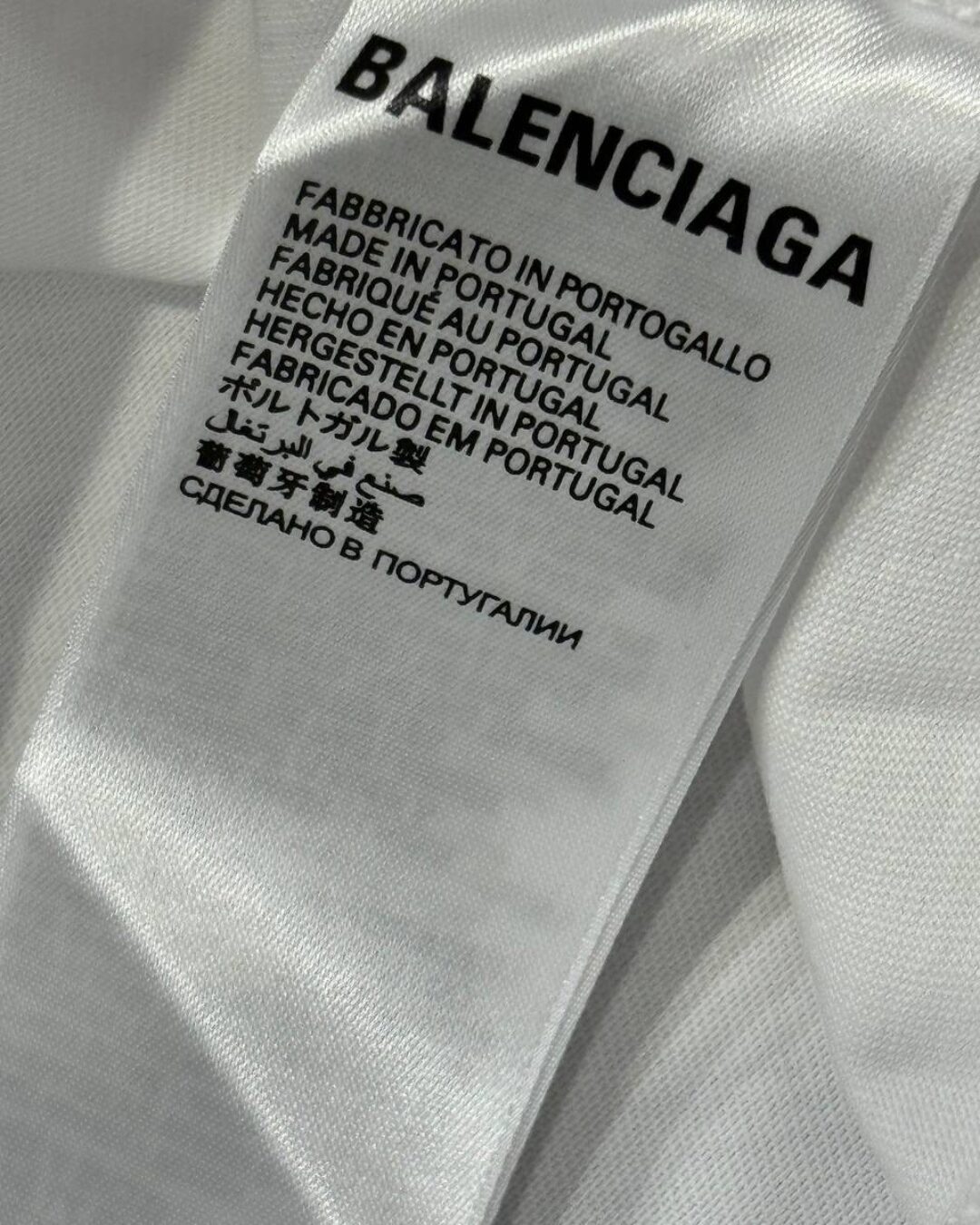 Футболка Balenciaga — изображение 9