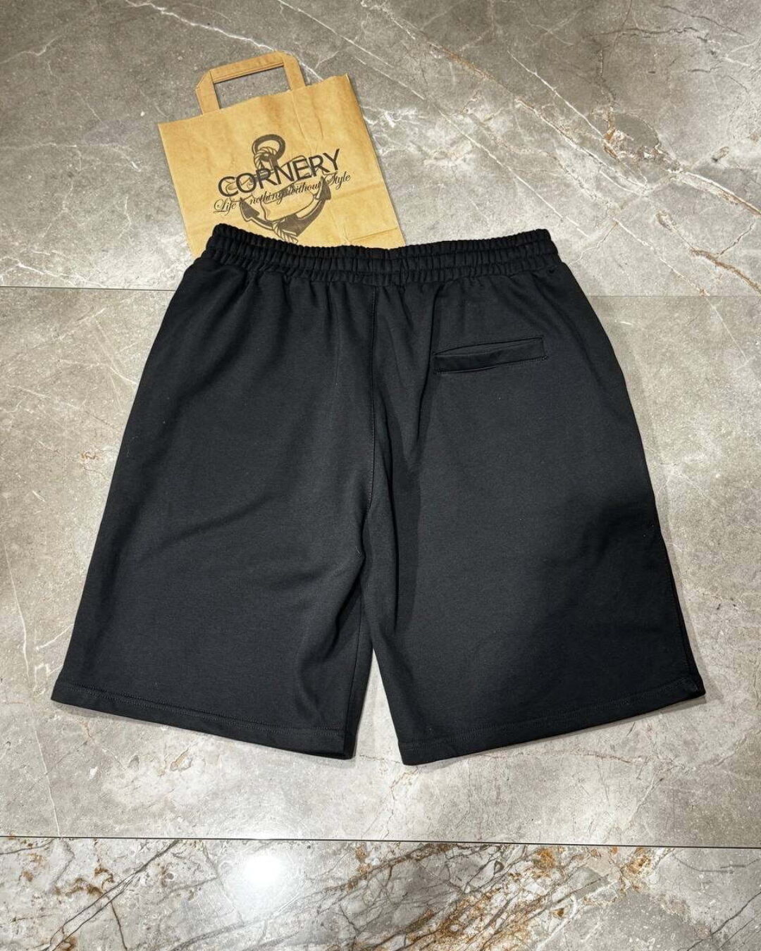 Шорты Stone Island — изображение 2