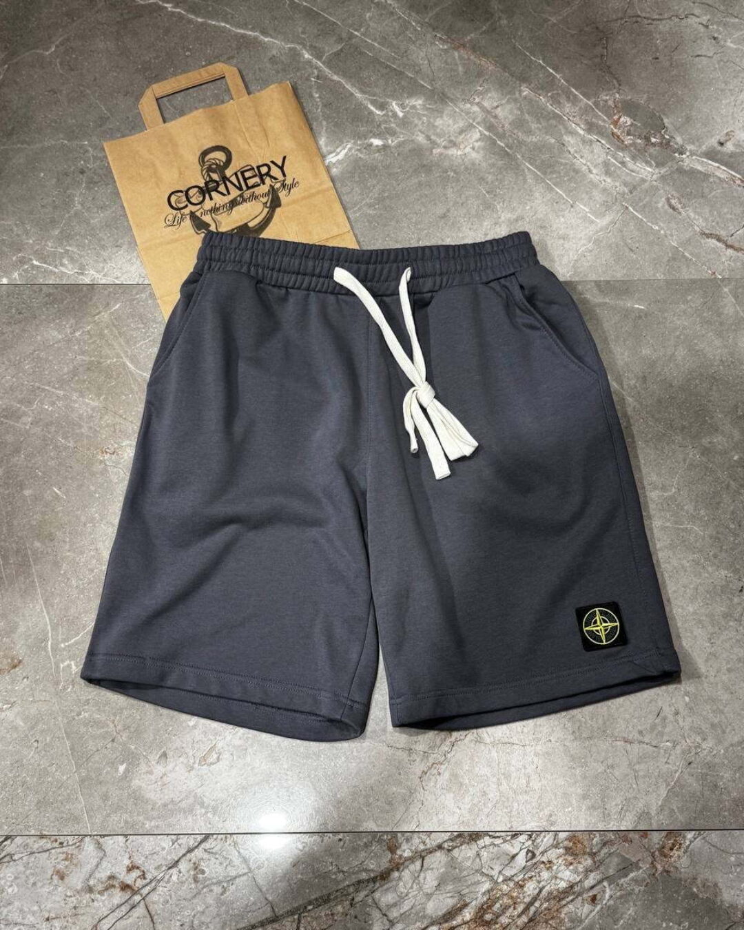 Шорты Stone Island — изображение 3