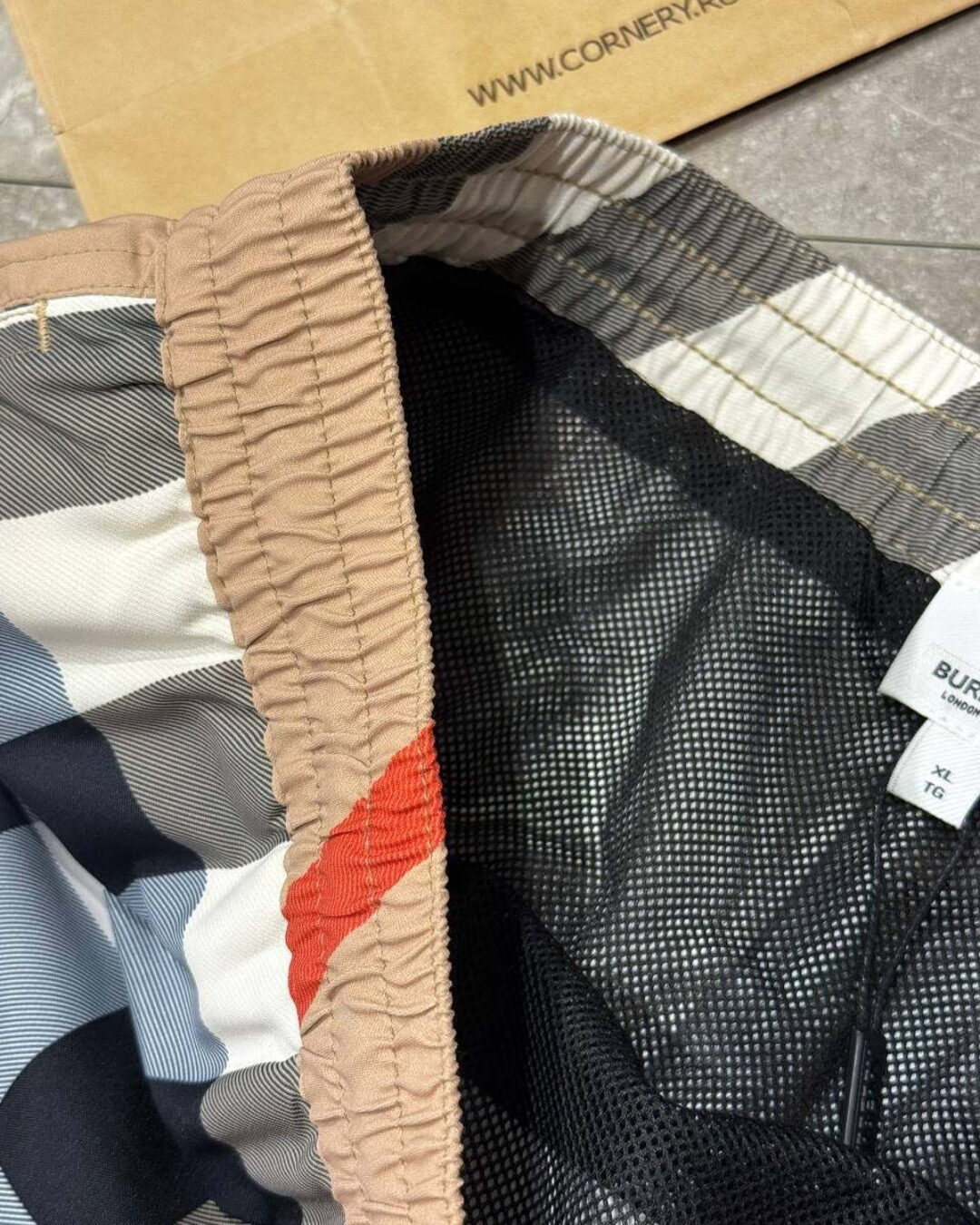 Шорты Burberry — изображение 5