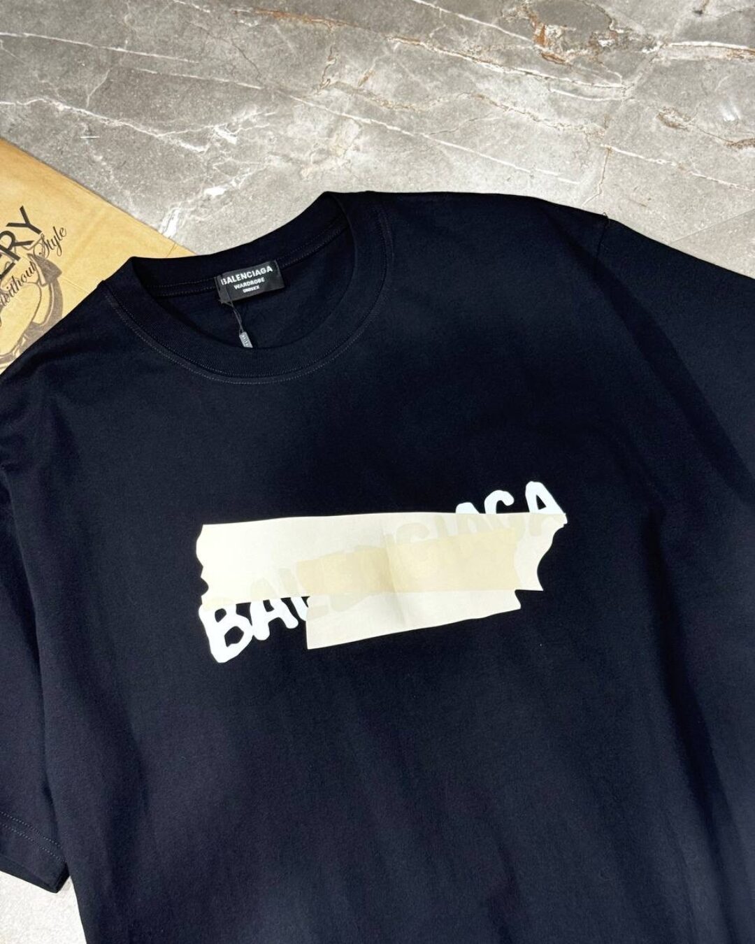 Футболка Balenciaga — изображение 5