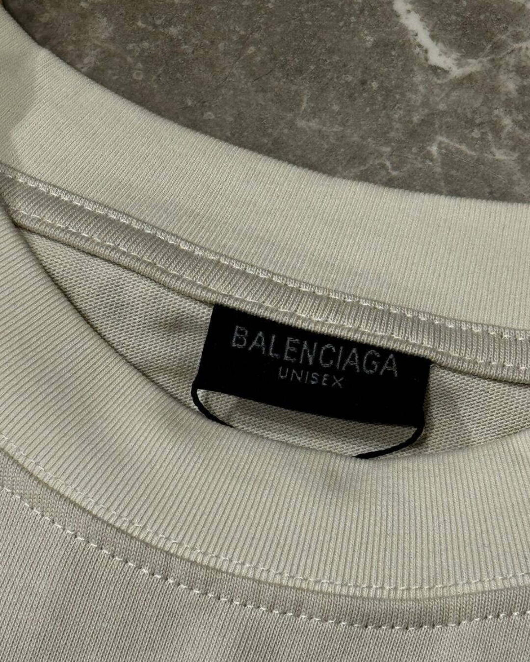 Футболка Balenciaga — изображение 9