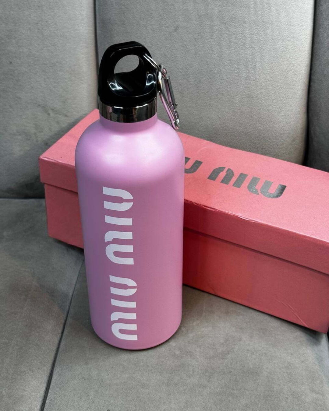 Термос Miu Miu — изображение 5