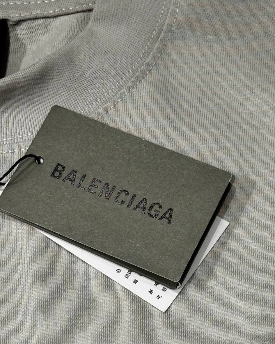 Кофта Balenciaga — изображение 6