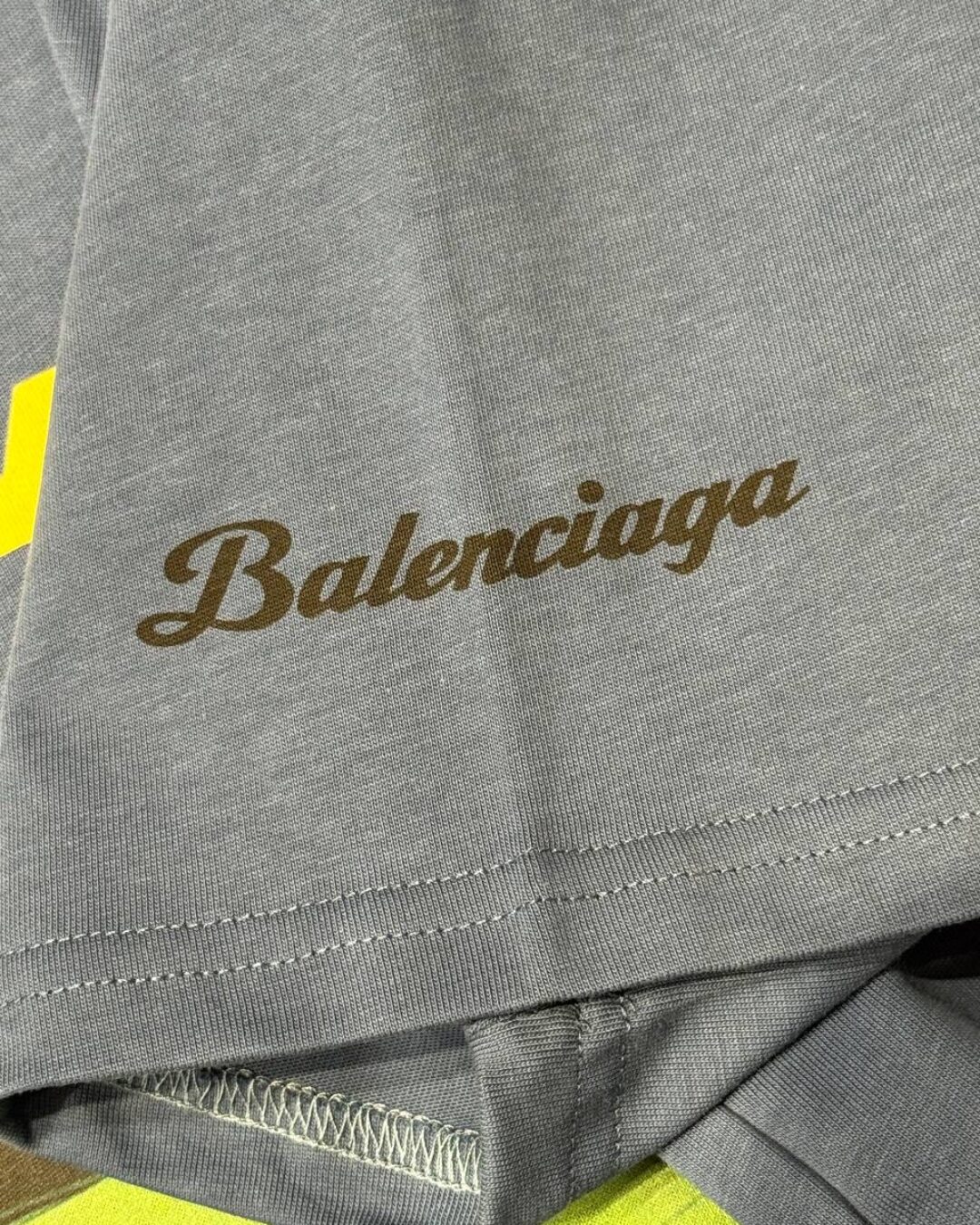 Футболка Balenciaga — изображение 8