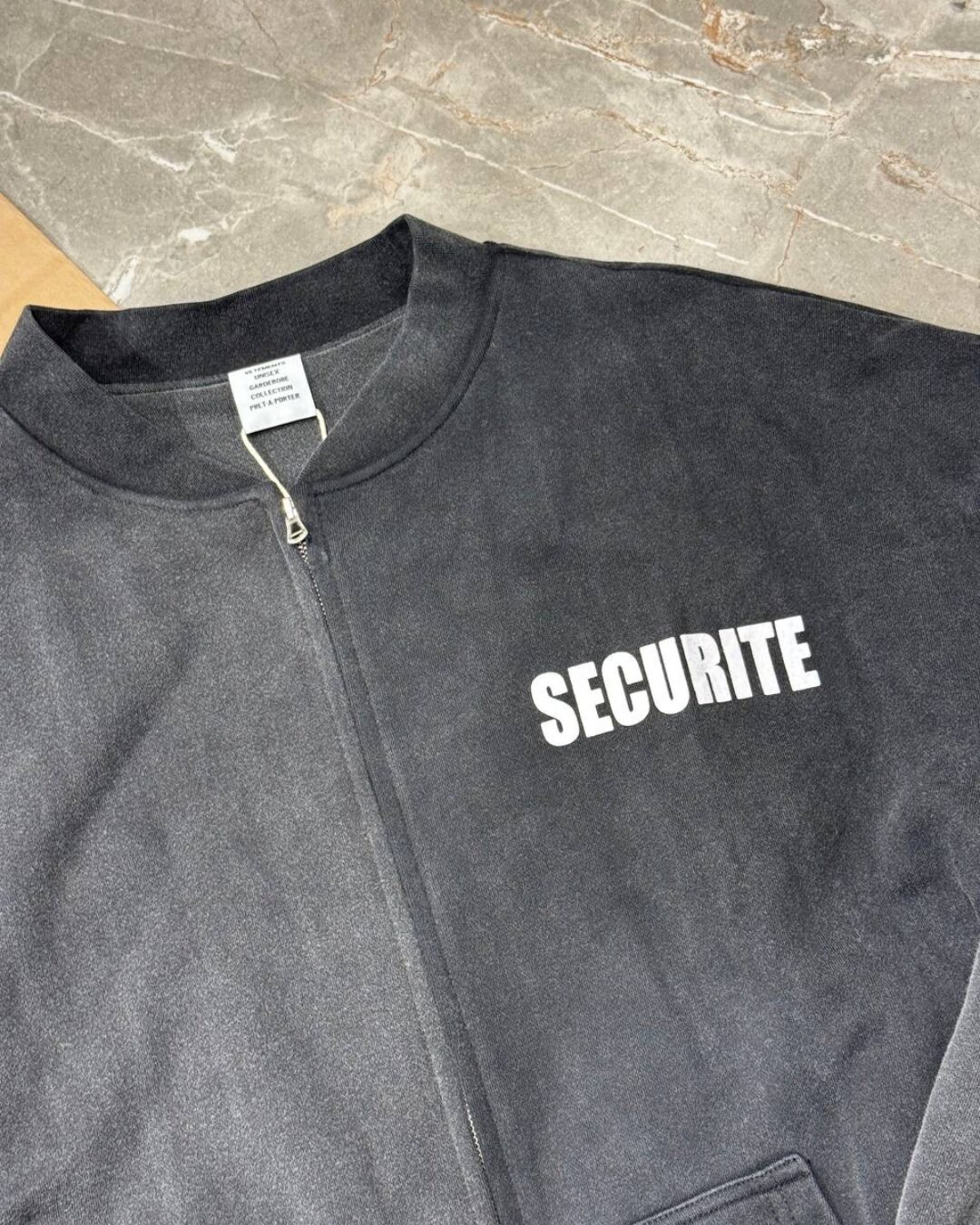 Бомбер Vetements — изображение 3