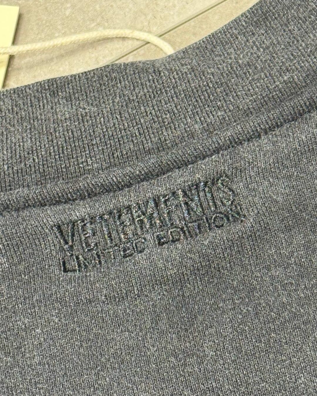 Бомбер Vetements — изображение 7
