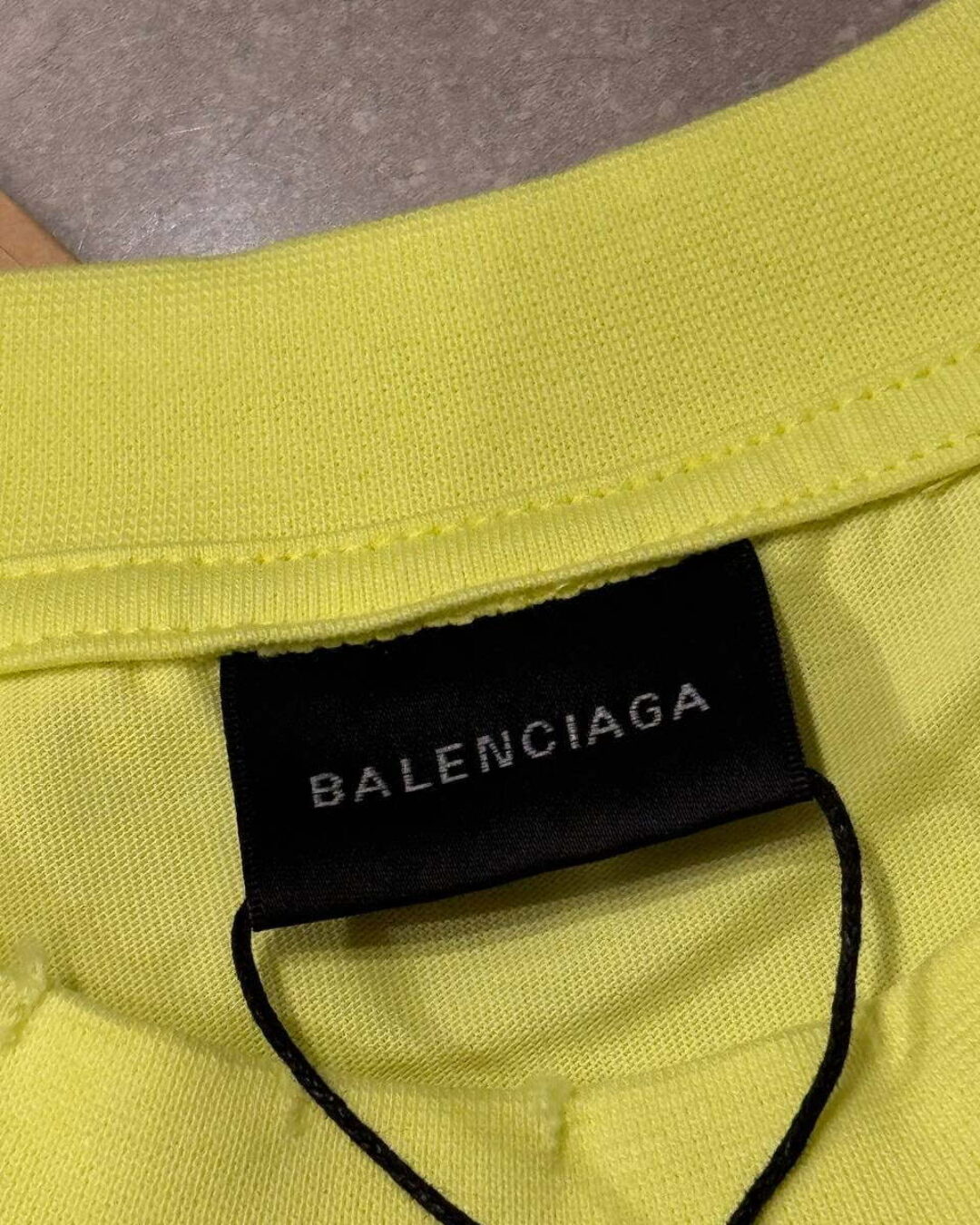 Футболка Balenciaga — изображение 7