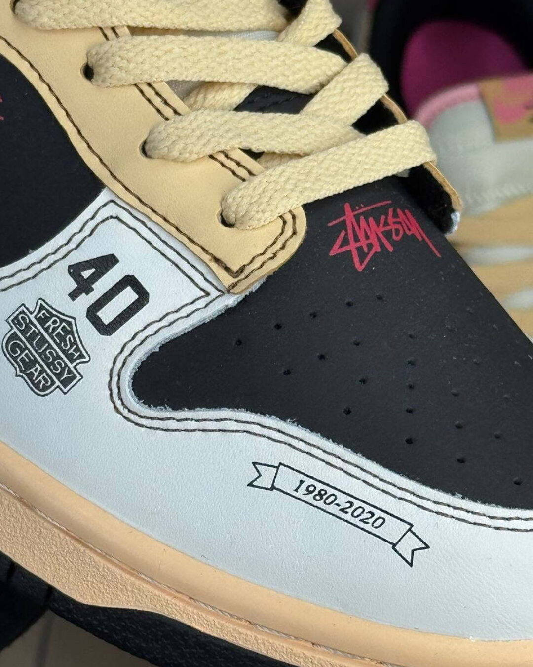 Кеды Nike Dunk Low Retro x Stussy — изображение 7