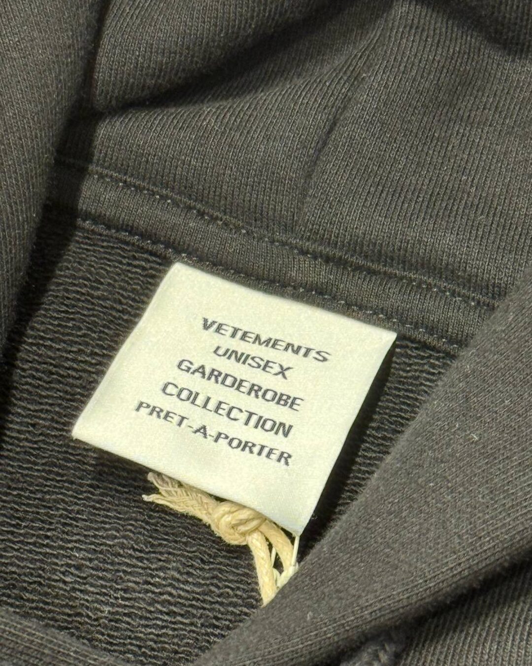 Худи Vetements — изображение 7