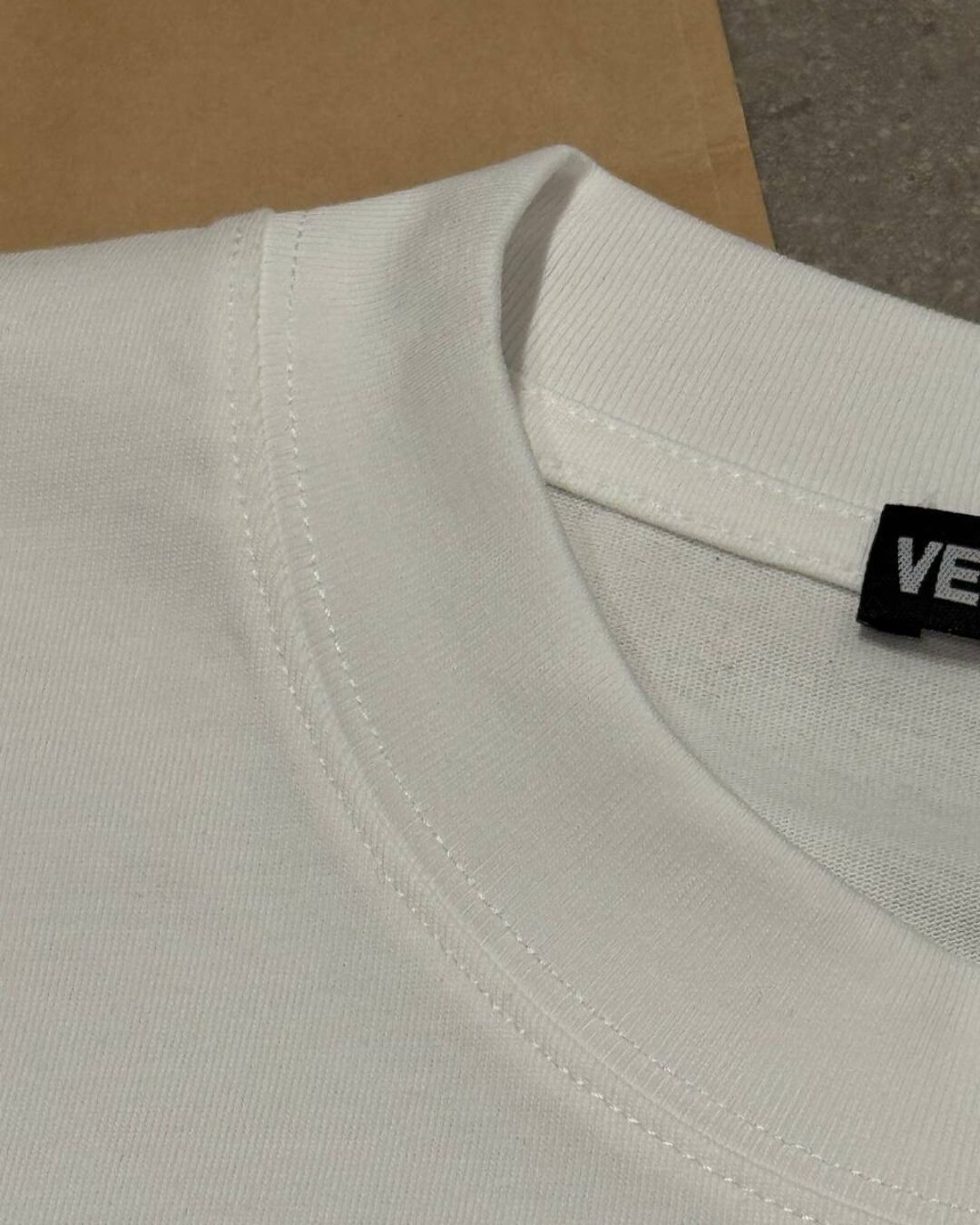 Футболка Vetements Sport Logo — изображение 9