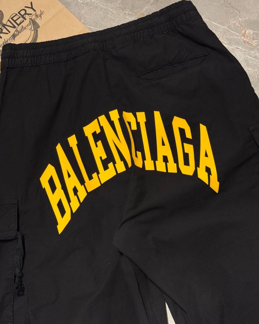 Штаны Balenciaga — изображение 9