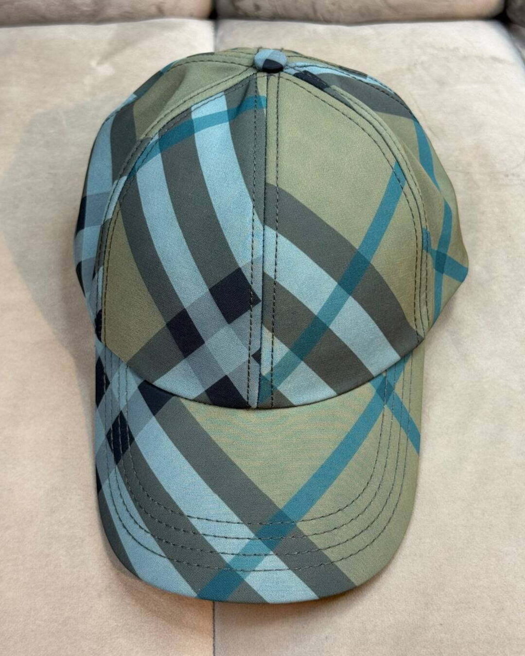 Кепка Burberry — изображение 2