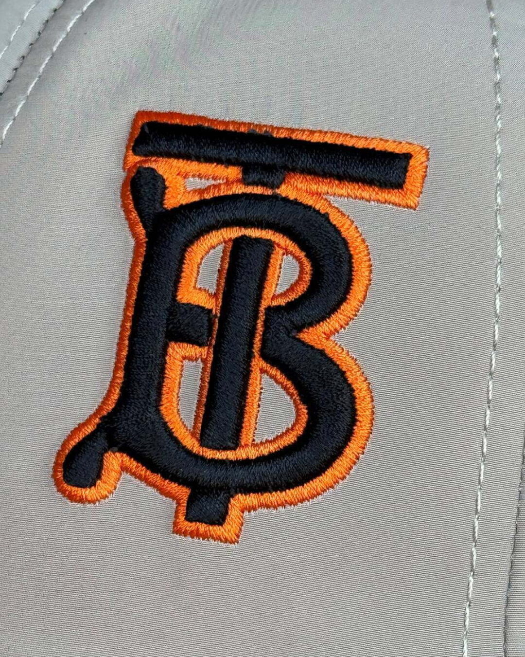 Кепка Burberry — изображение 6