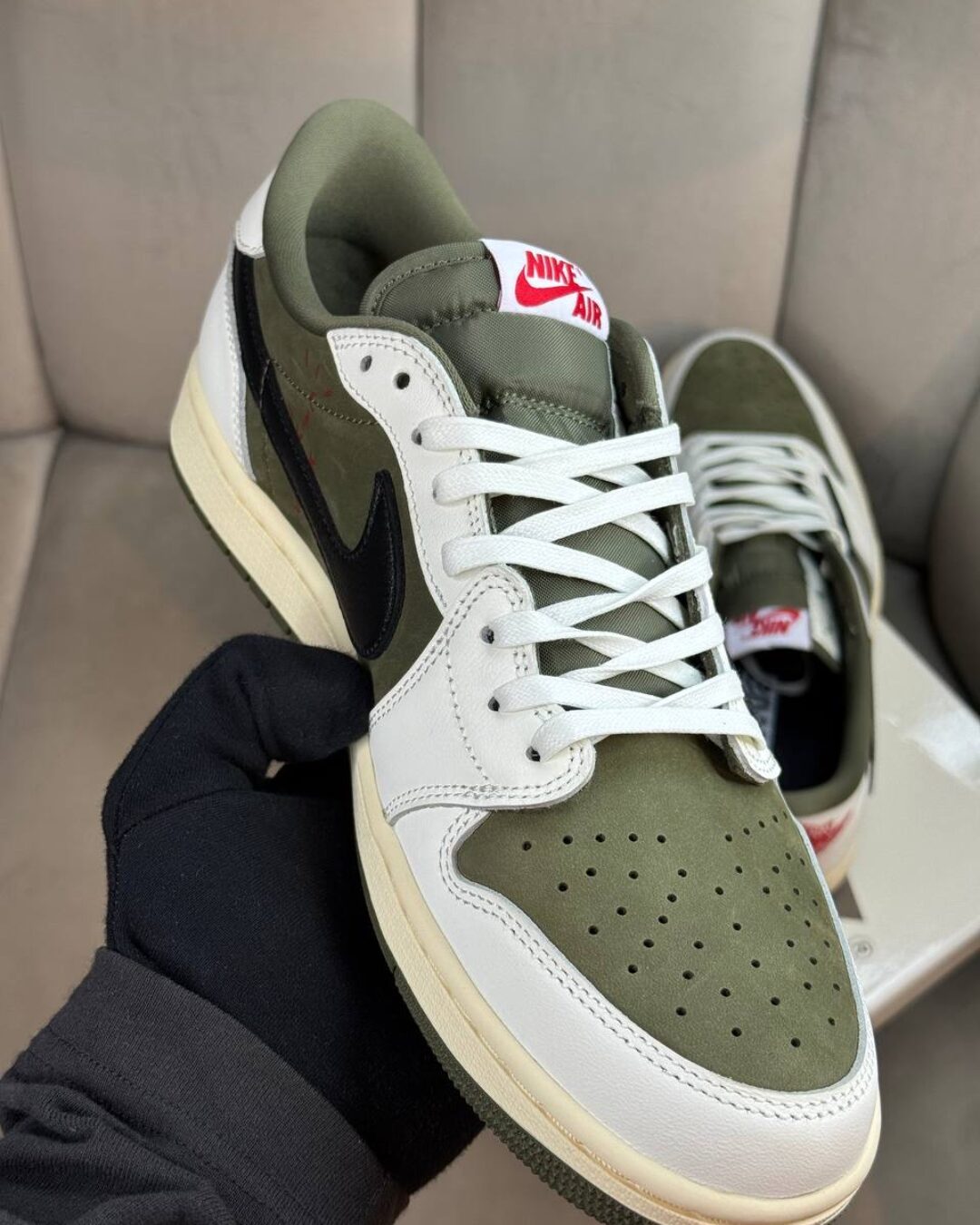 Кеды Travis Scott x Air Jordan 1 Retro Low OG SP Medium Olive — изображение 8