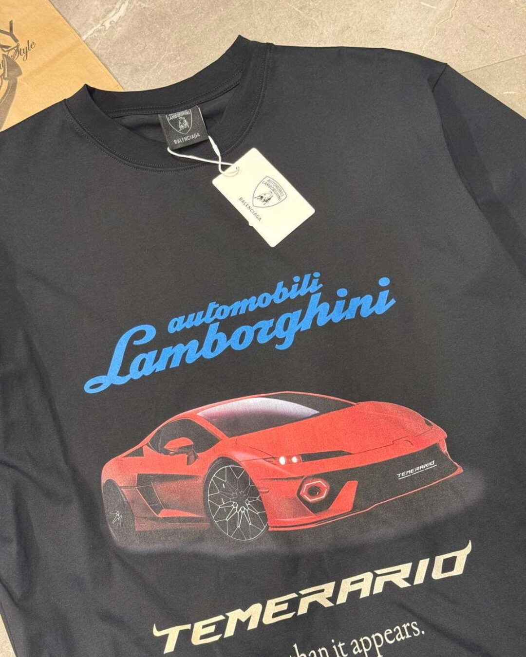 Футболка Balenciaga — изображение 3