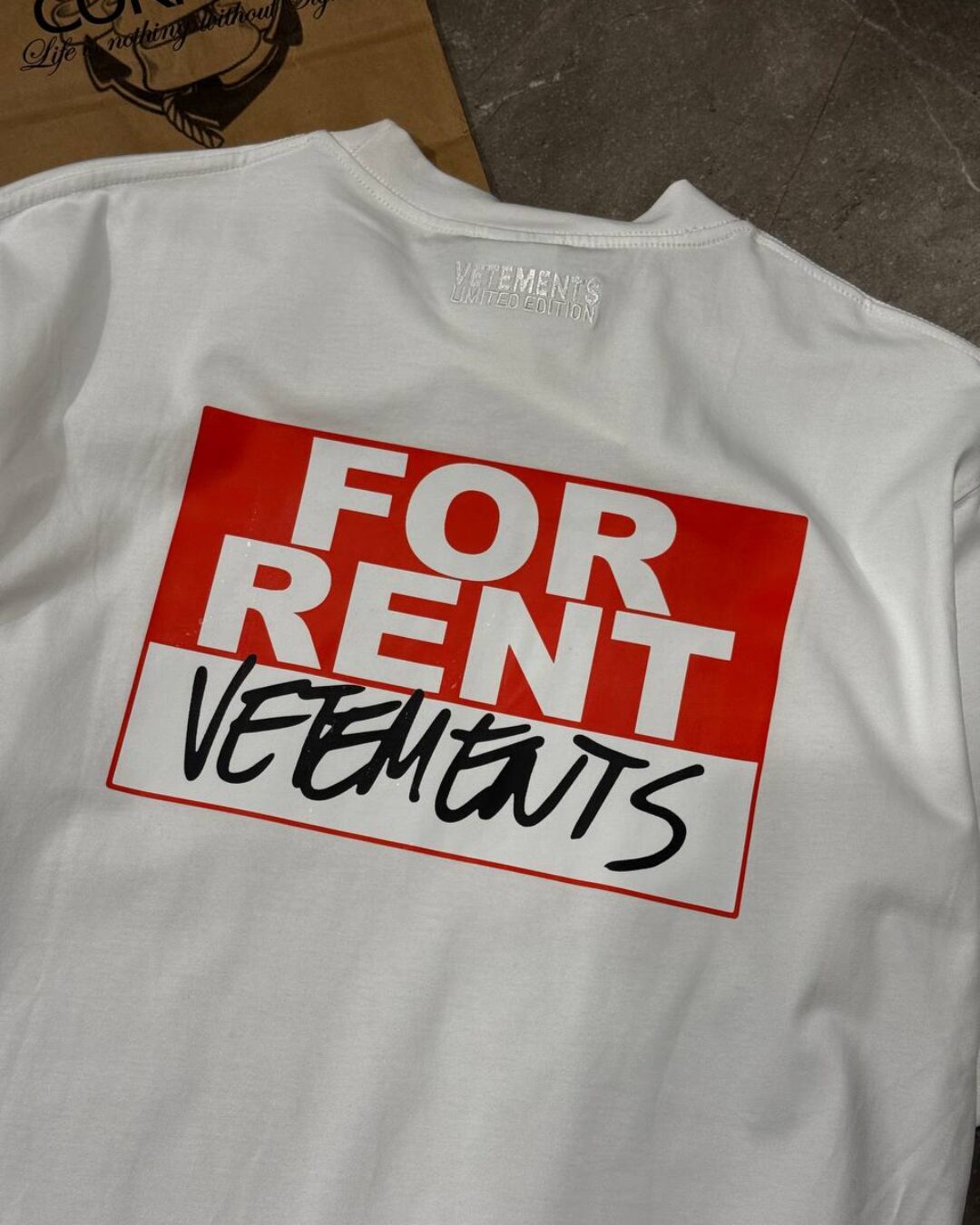 Футболка Vetements — изображение 10