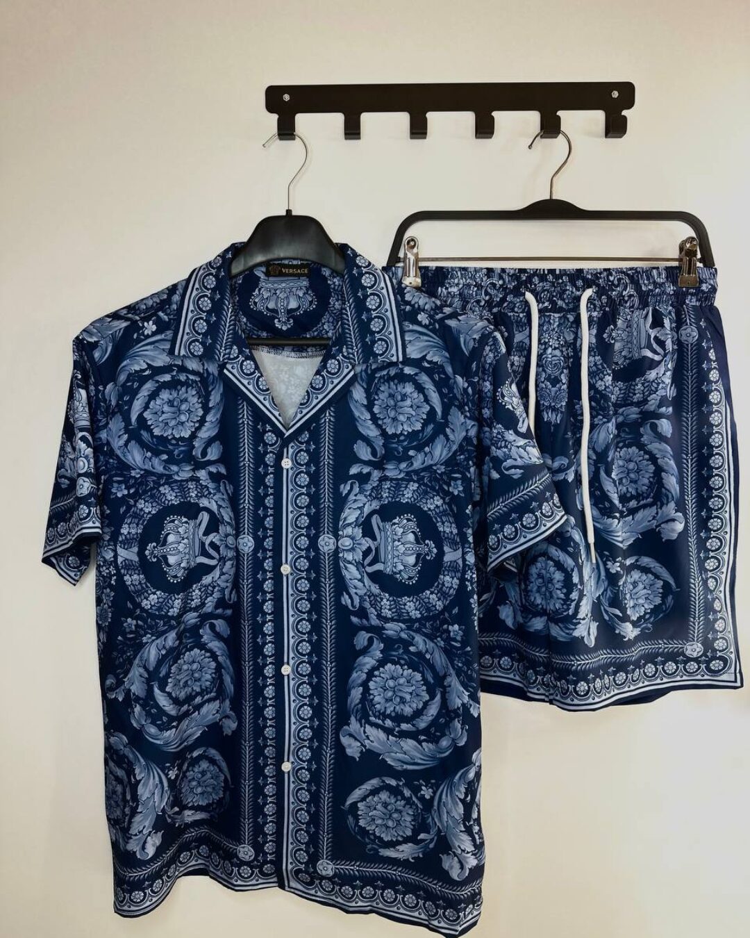Костюм Versace — изображение 9