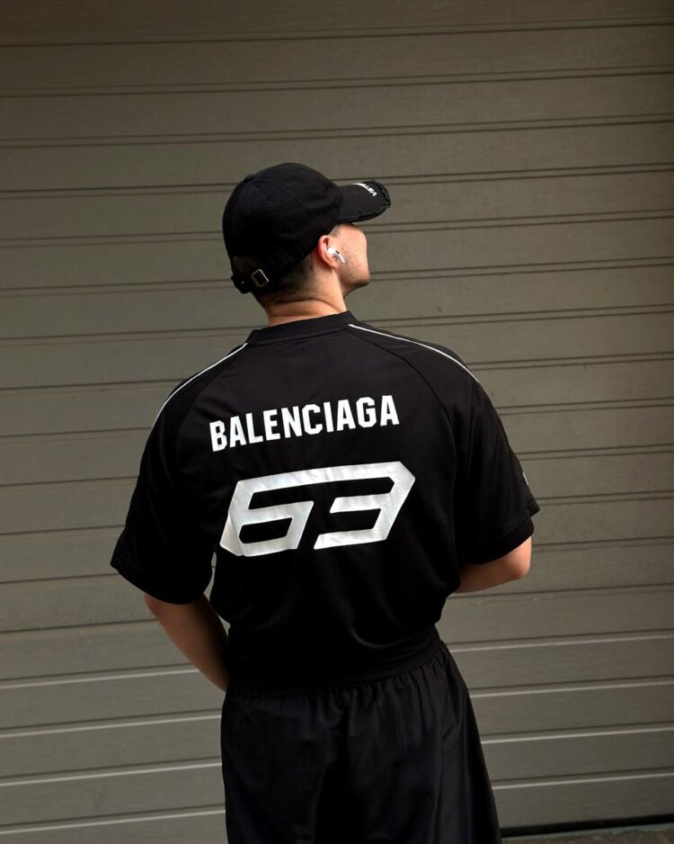 Футболка Balenciaga — фото 3