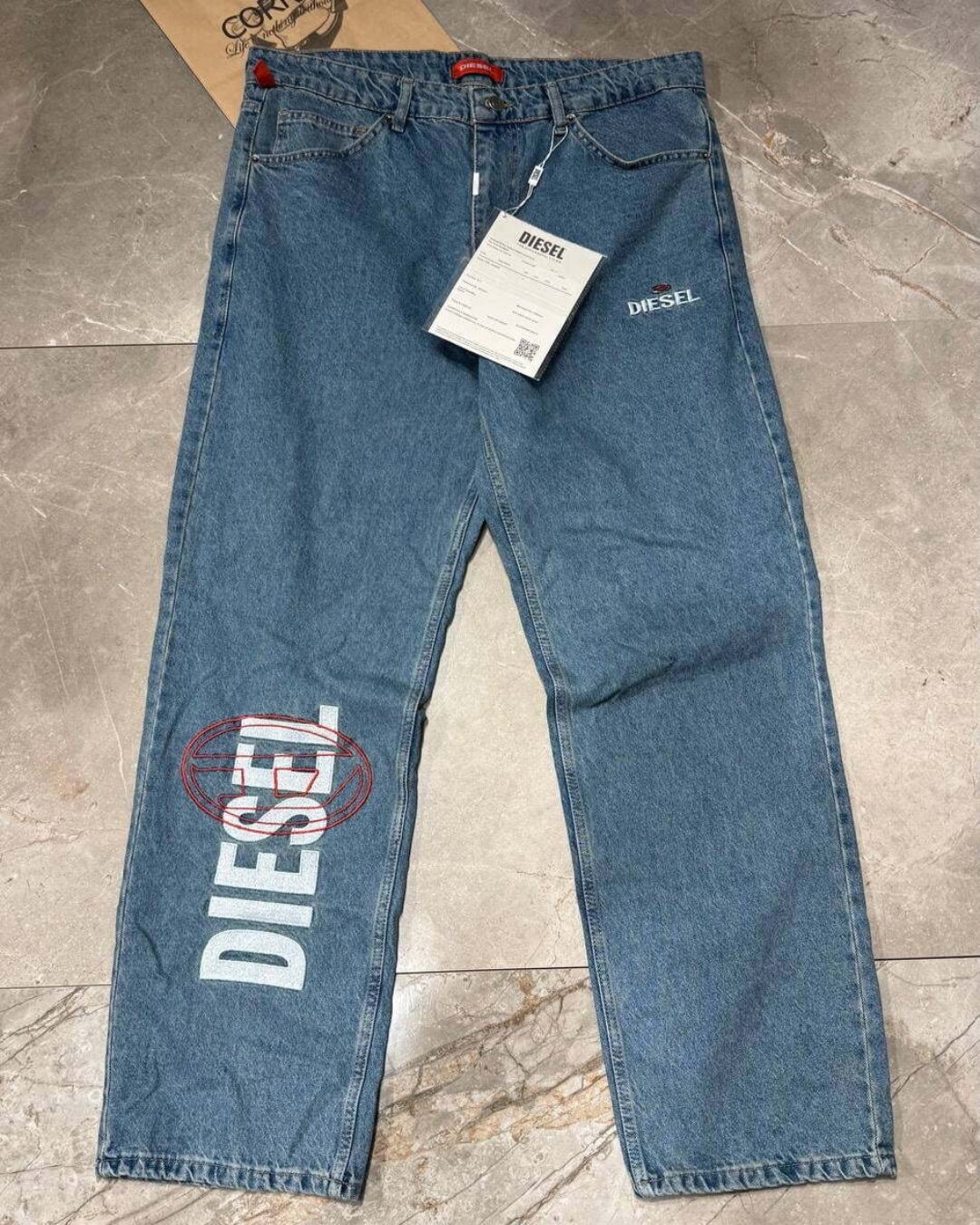 Джинсы Diesel — изображение 4
