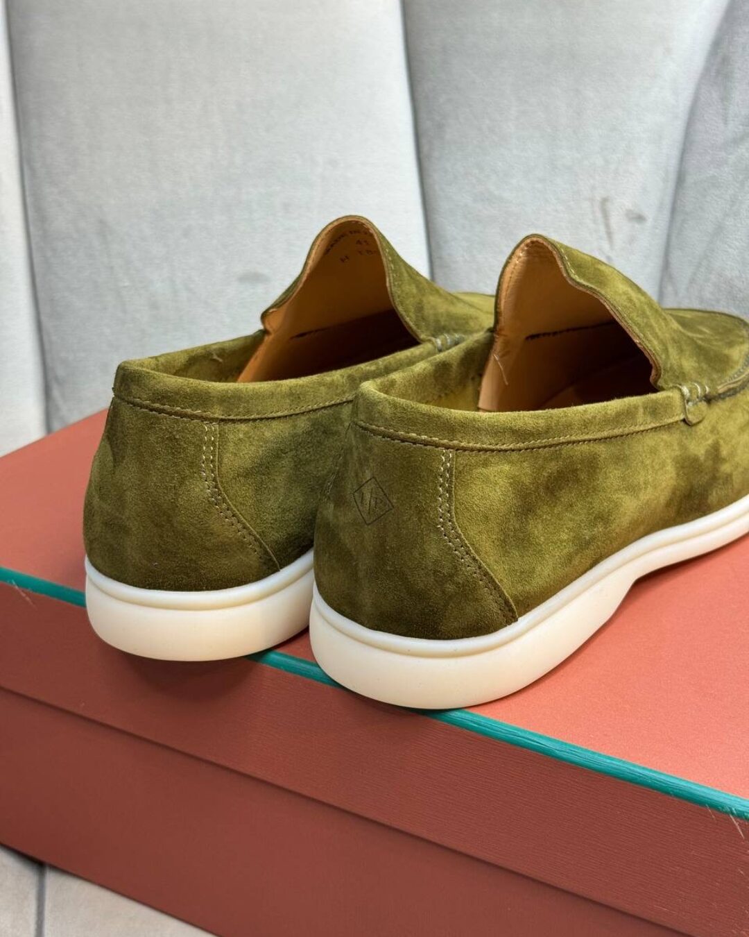 Лоферы Loro Piana Bright Chartreuse — изображение 2