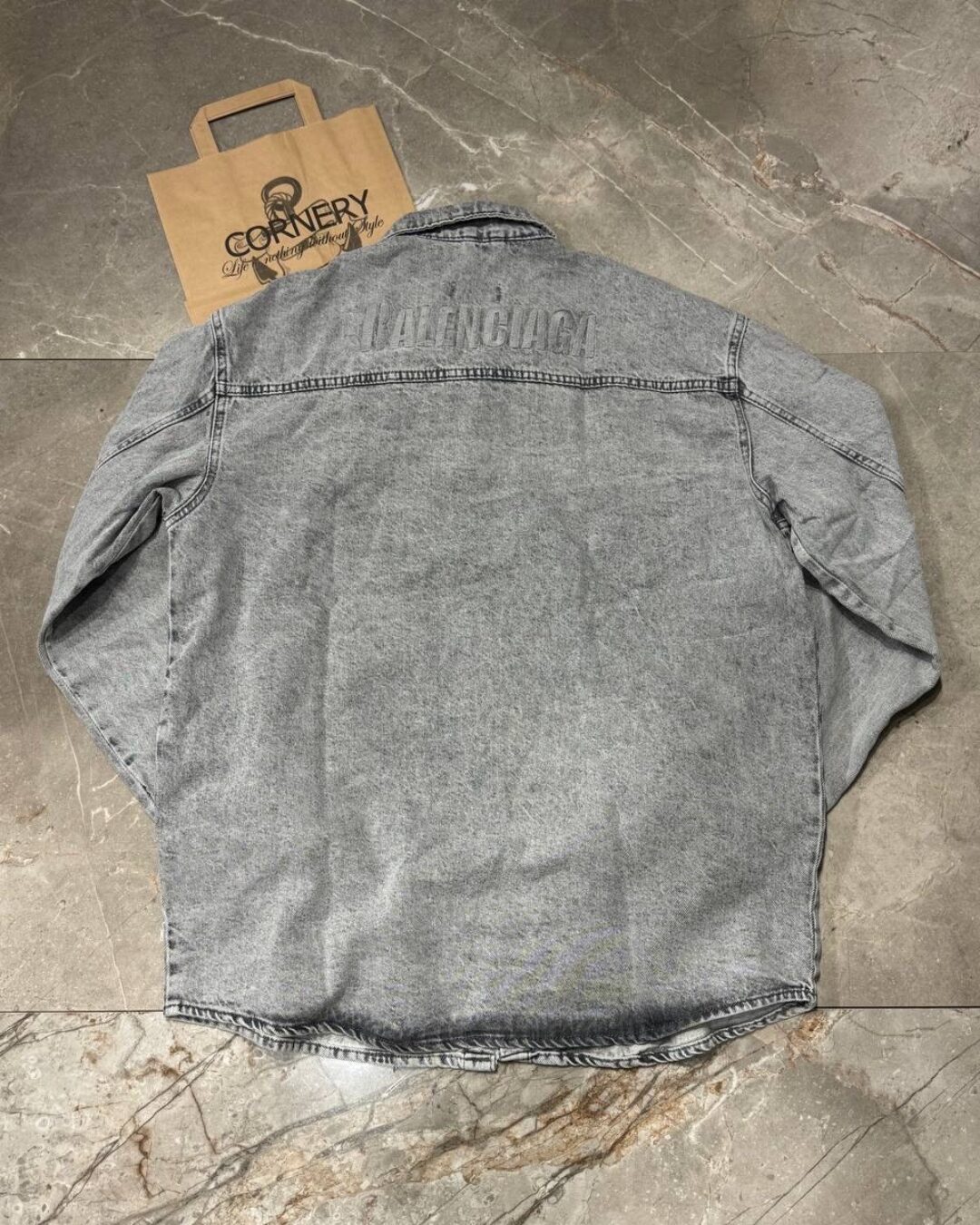 Джинсовка Balenciaga — изображение 4