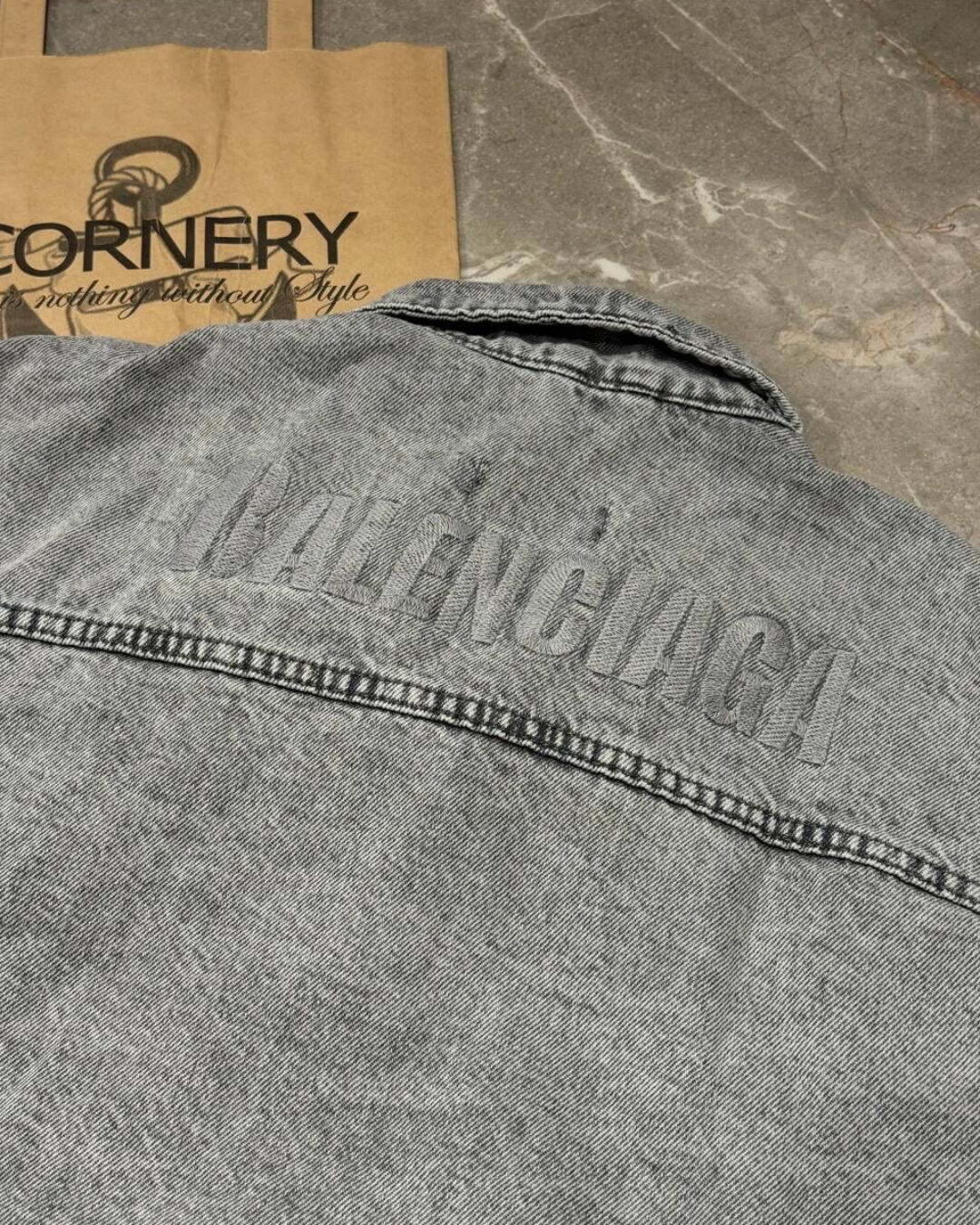 Джинсовка Balenciaga — изображение 9