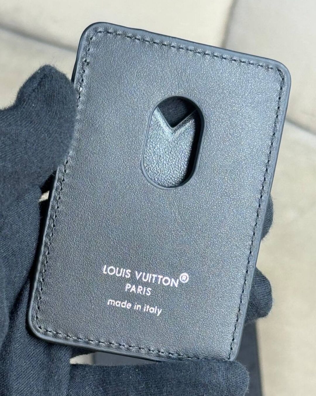 Картхолдер Louis Vuitton (Magsafe) — изображение 4