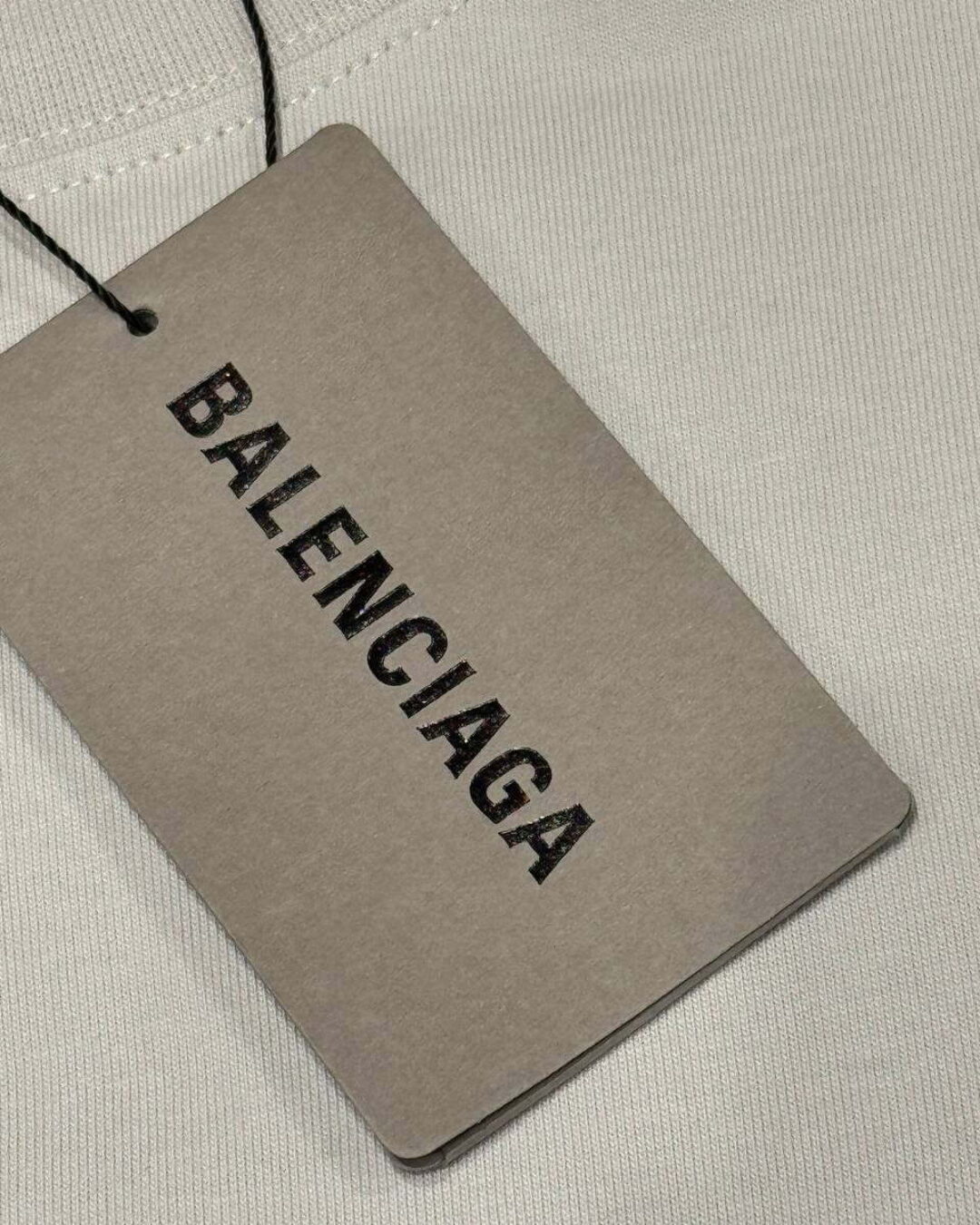 Футболка Balenciaga — изображение 6