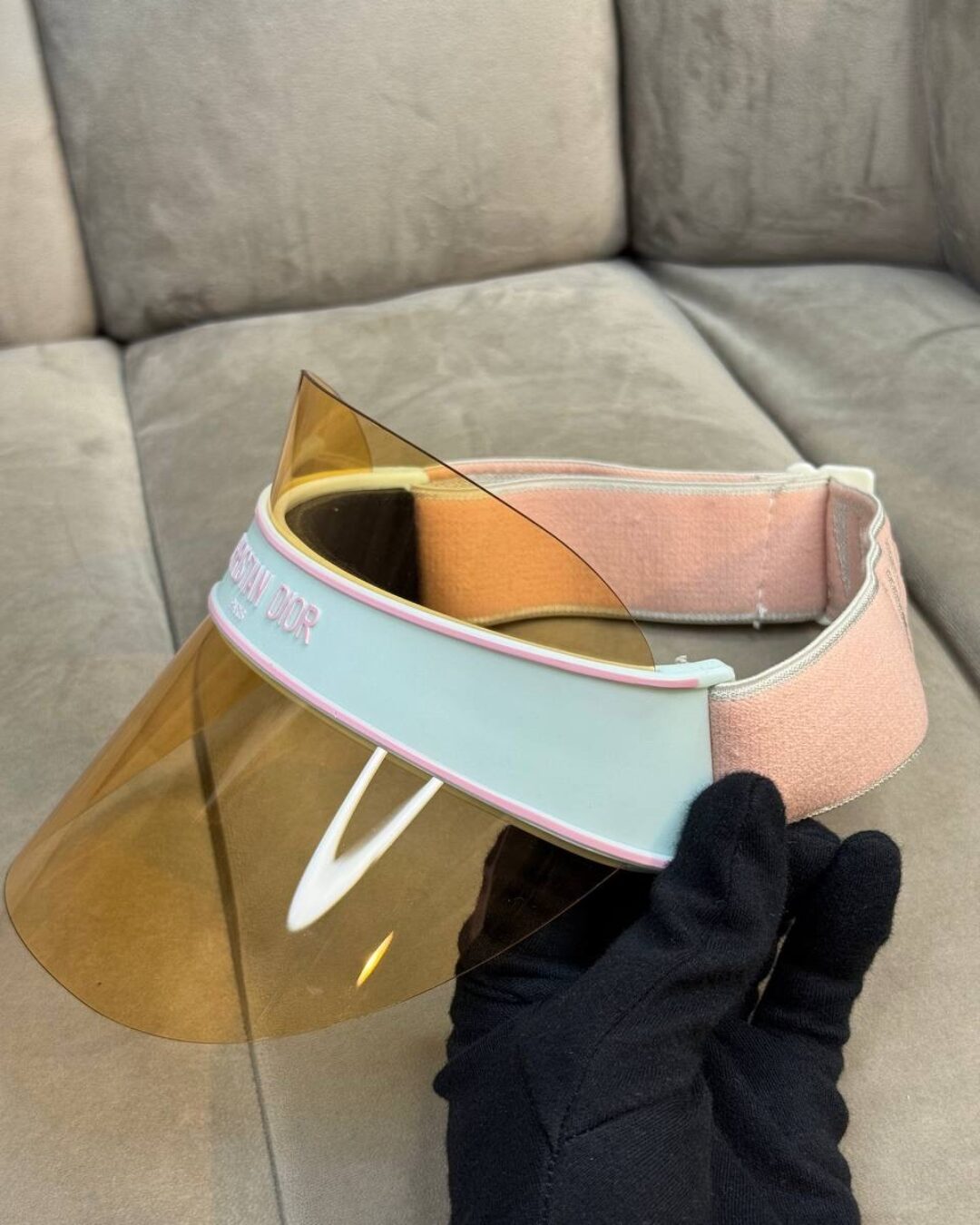 Солнцезащитный козырек Dior — изображение 8