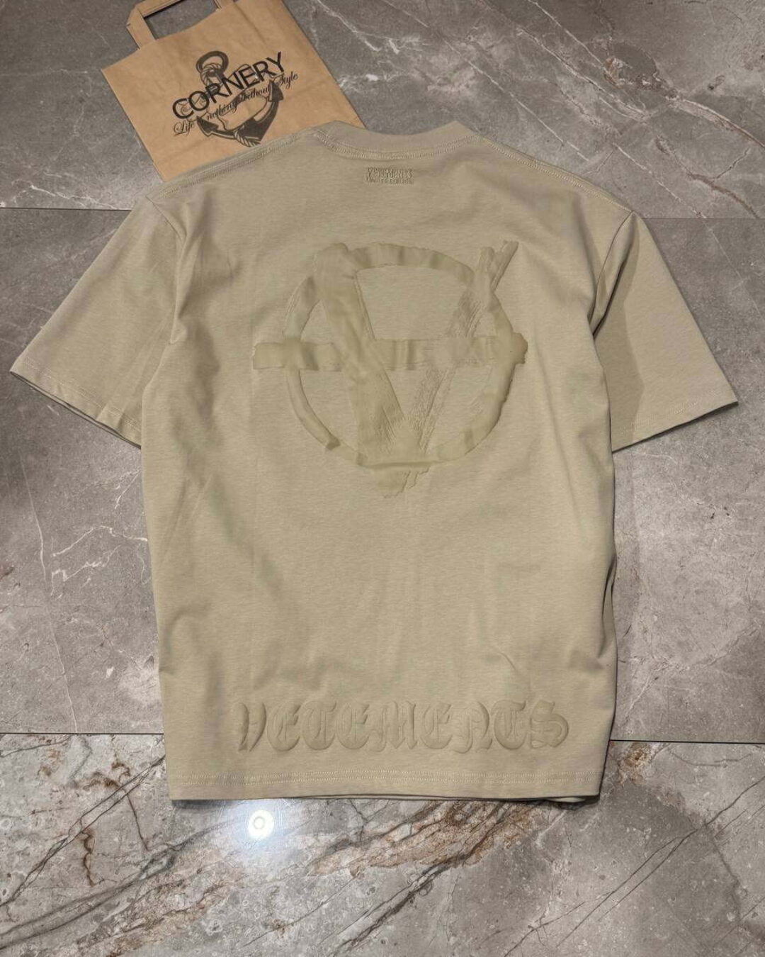 Футболка Vetements Anarchy — изображение 2