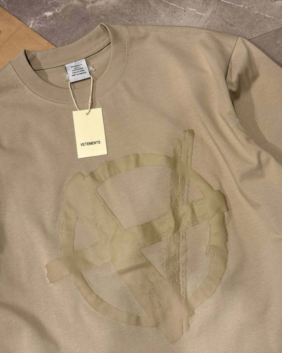 Футболка Vetements Anarchy — изображение 3